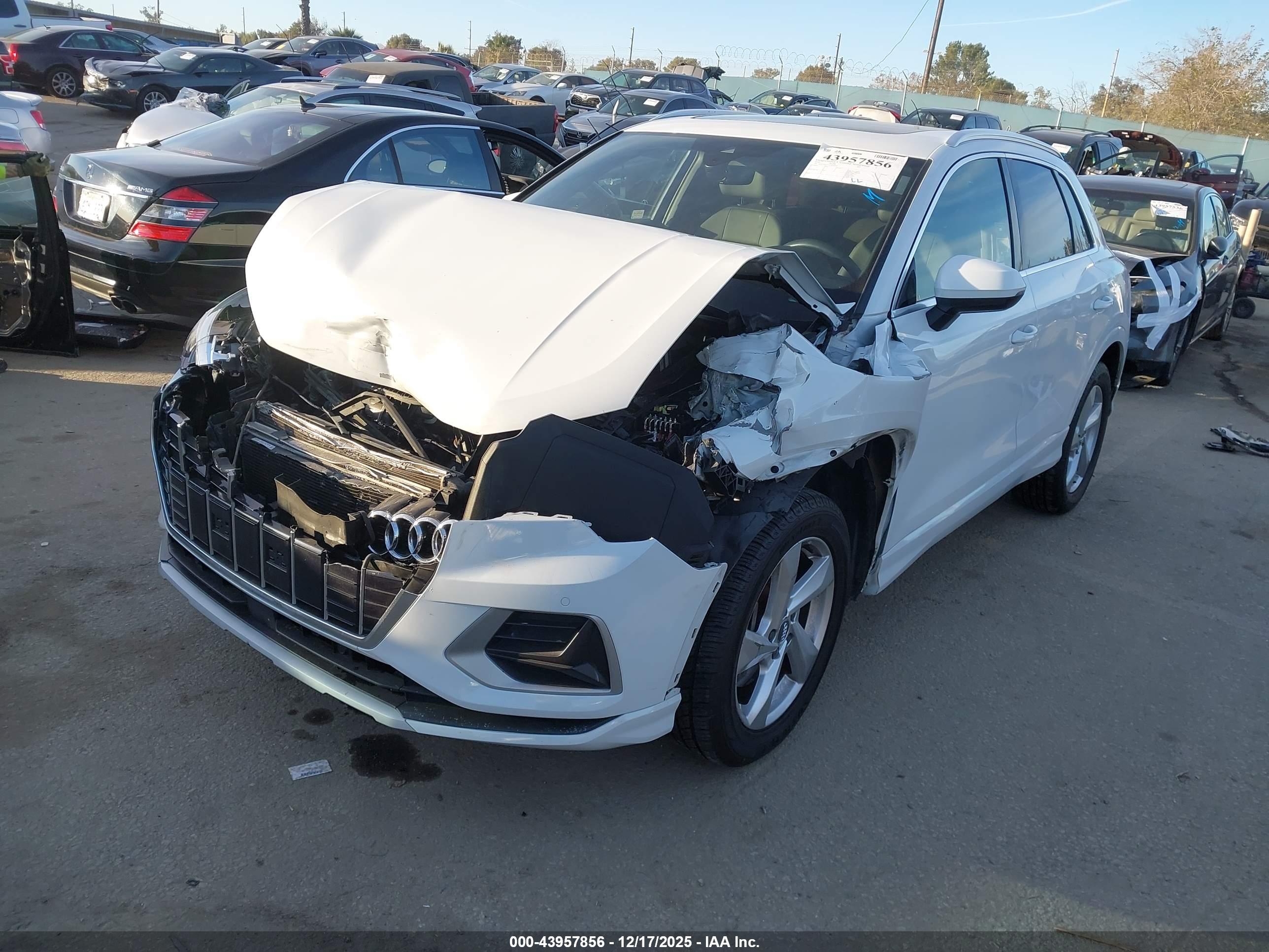 AUDI Q3 image 2