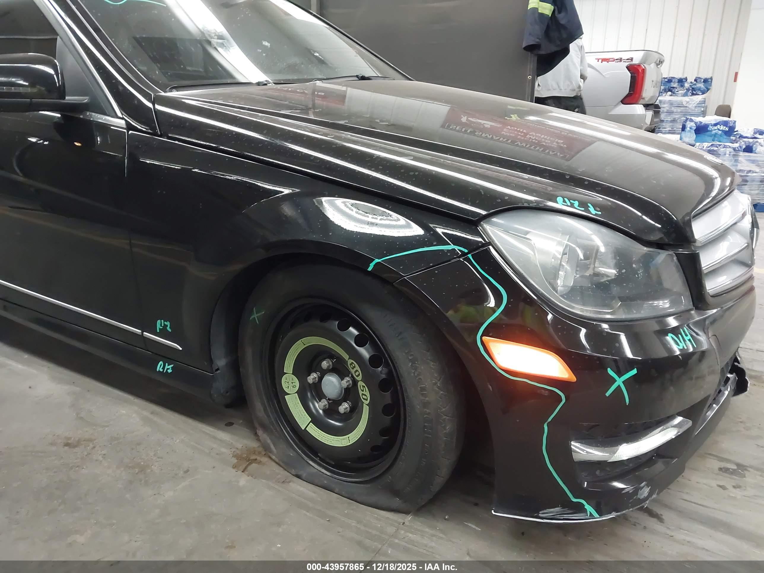 MERCEDES-BENZ C image 6
