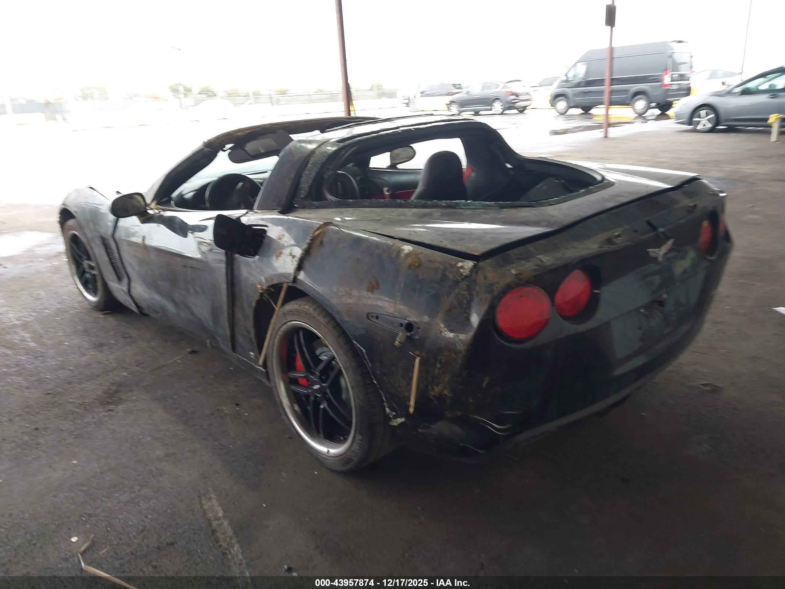 CHEVROLET CORVETTE image 3