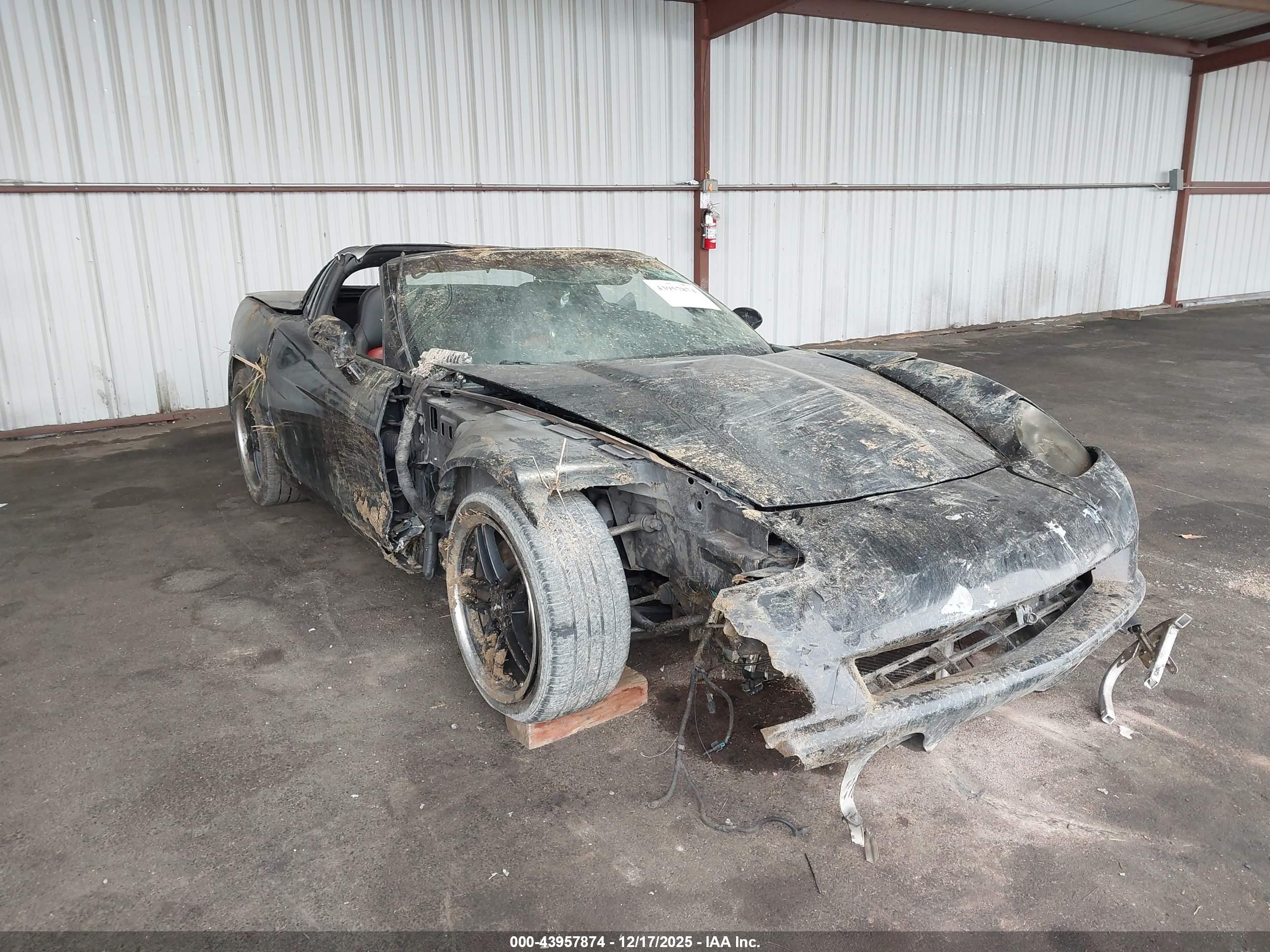 CHEVROLET CORVETTE image 6