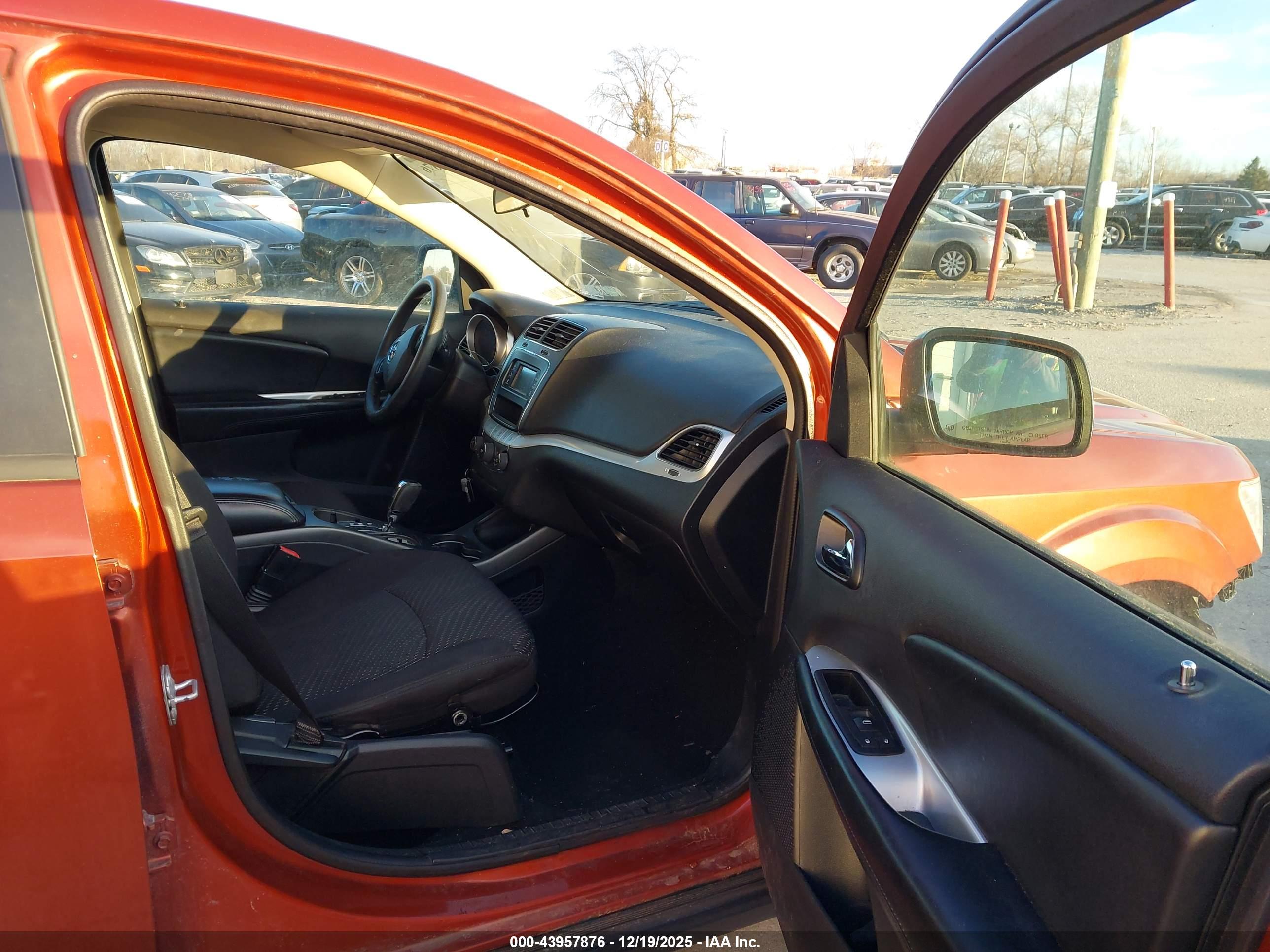 DODGE JOURNEY image 5
