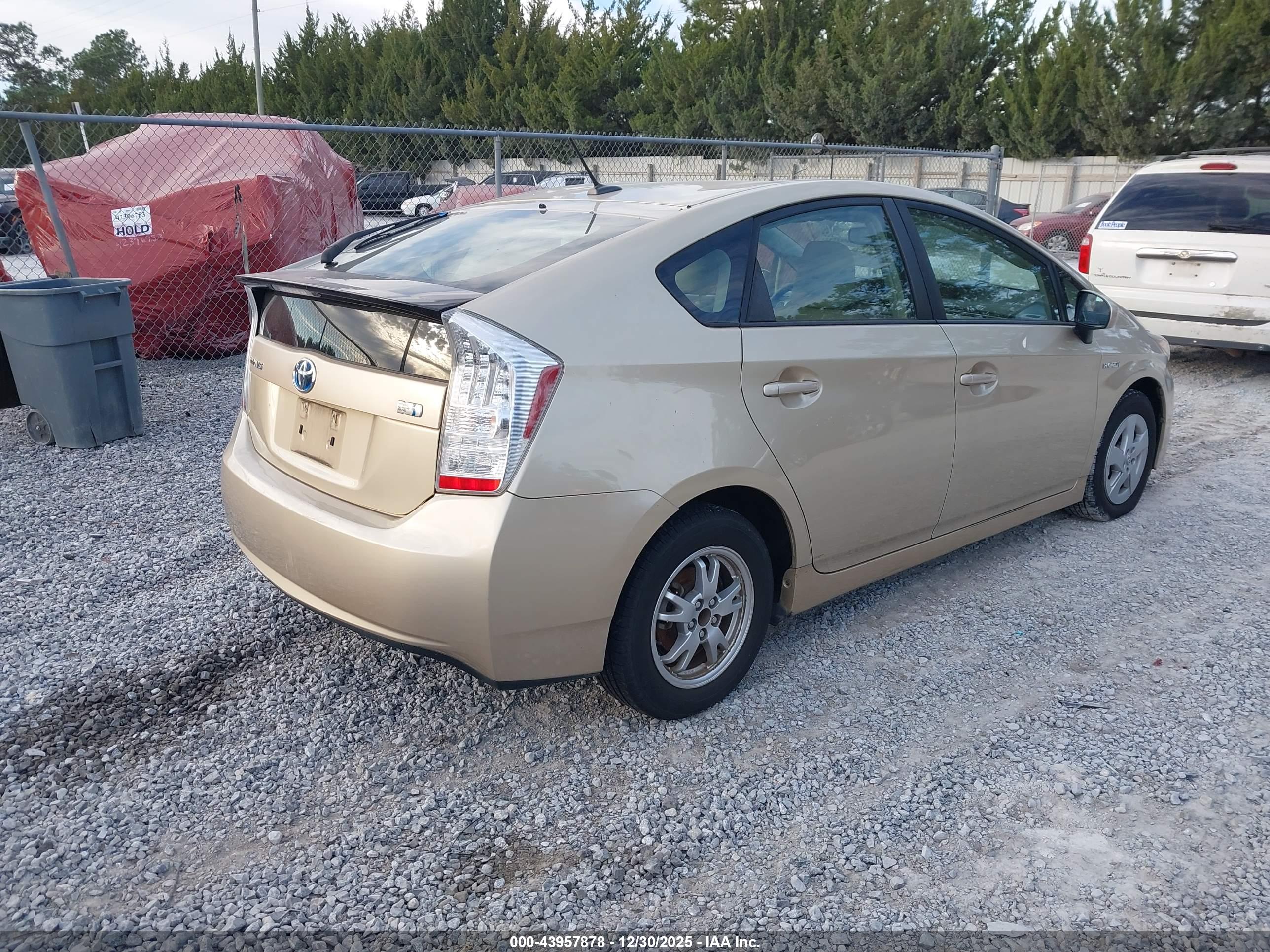 TOYOTA PRIUS image 4