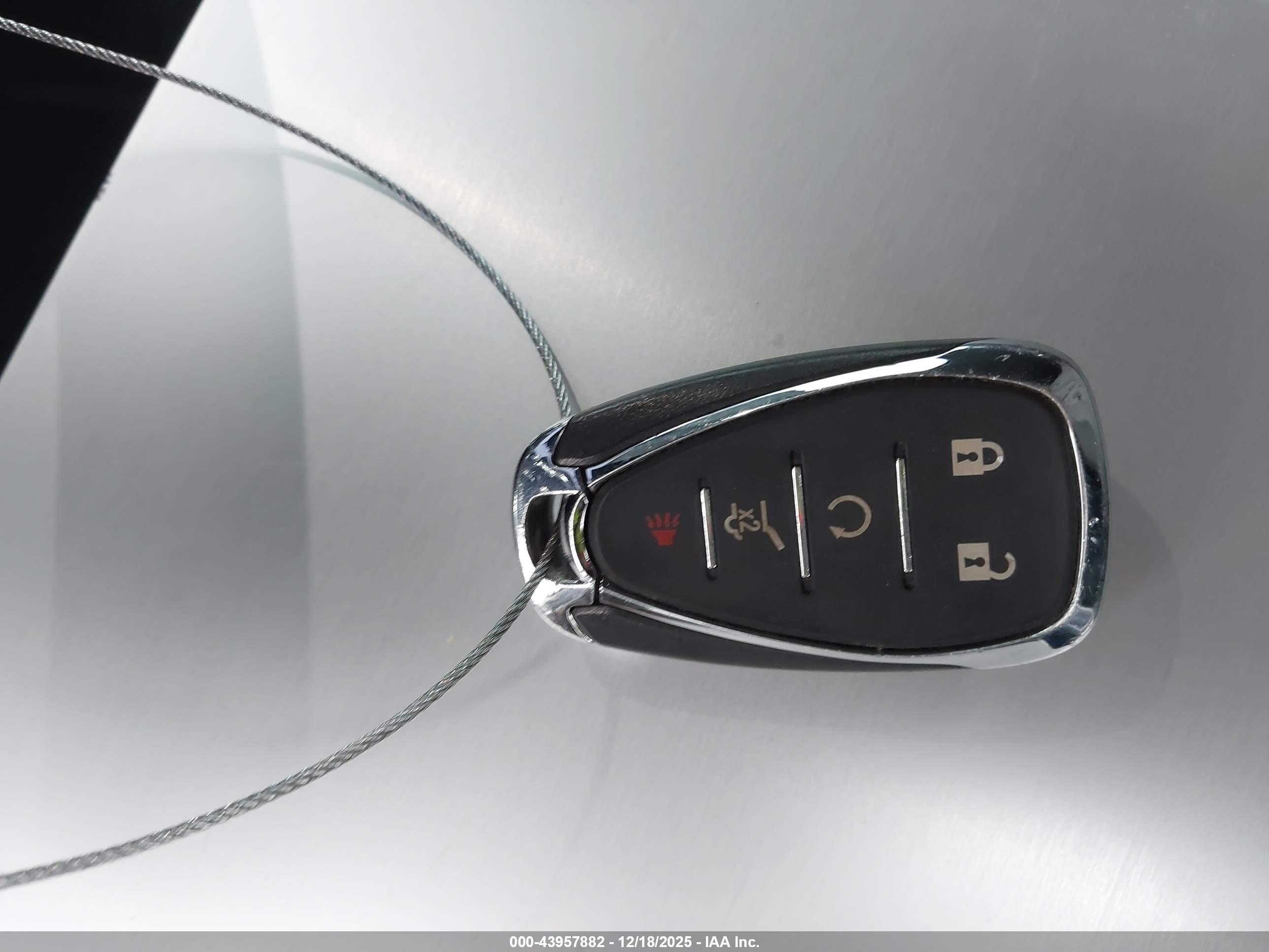 CHEVROLET BLAZER image 11