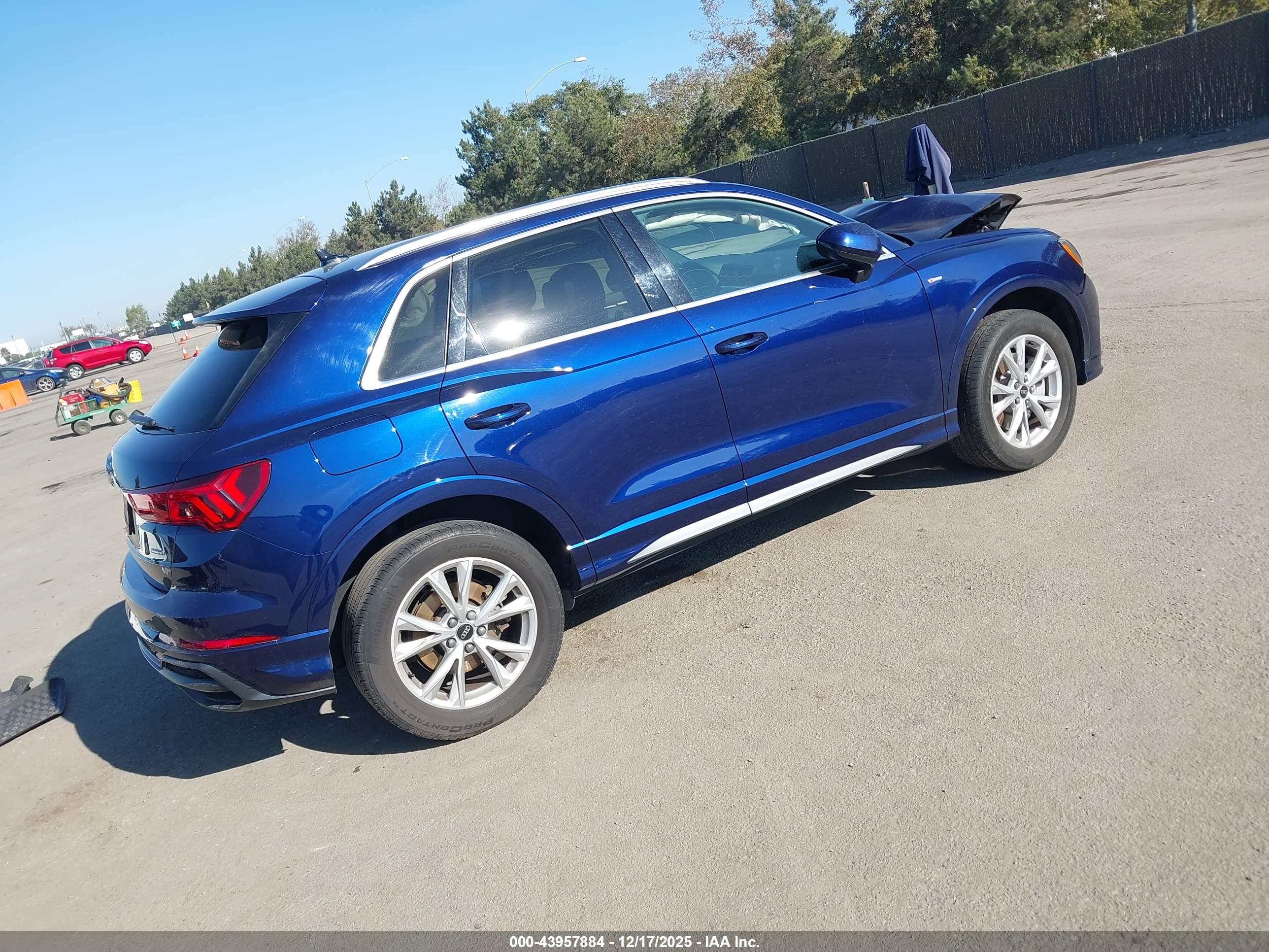 AUDI Q3 image 4