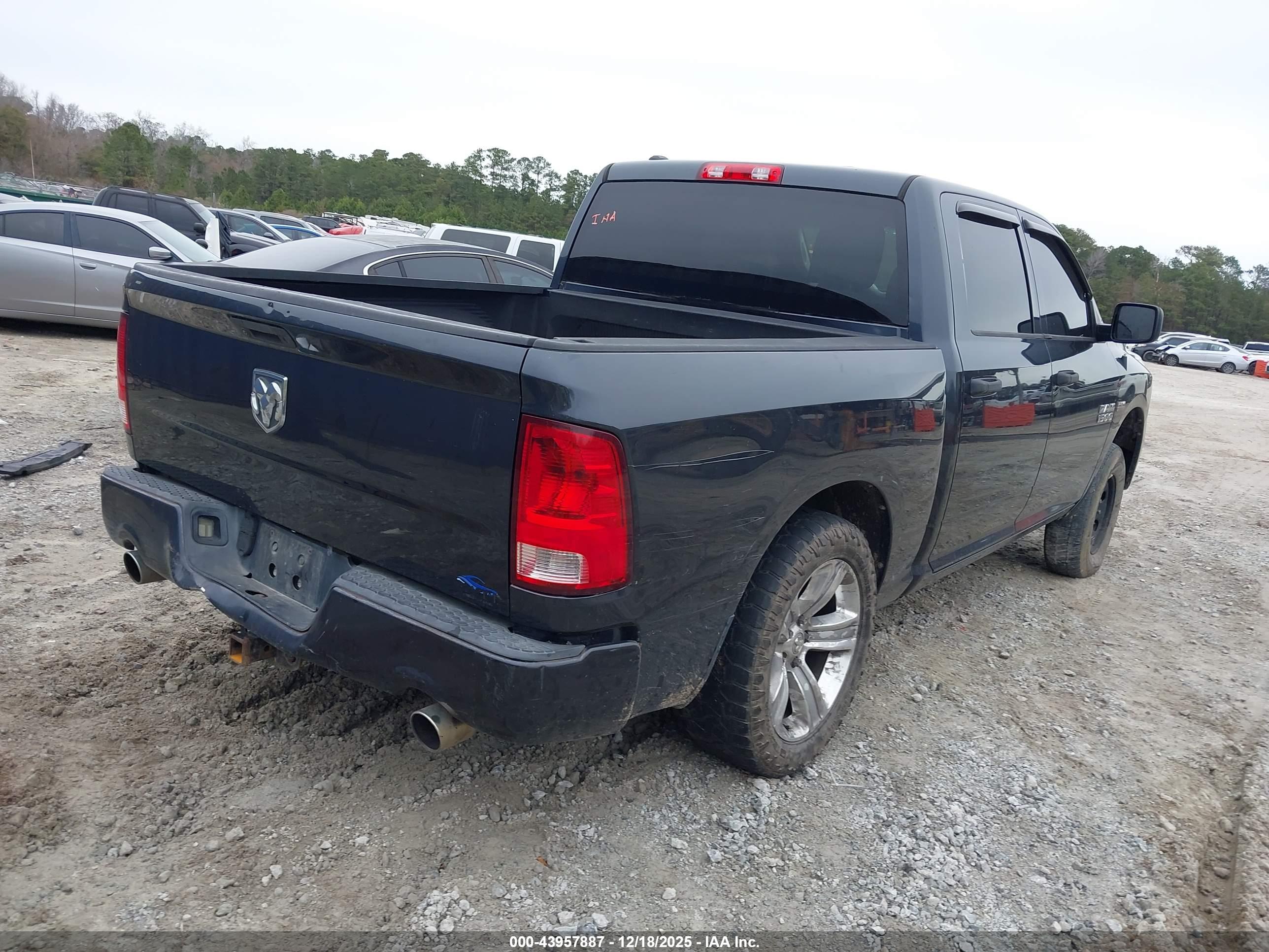 RAM 1500 image 4