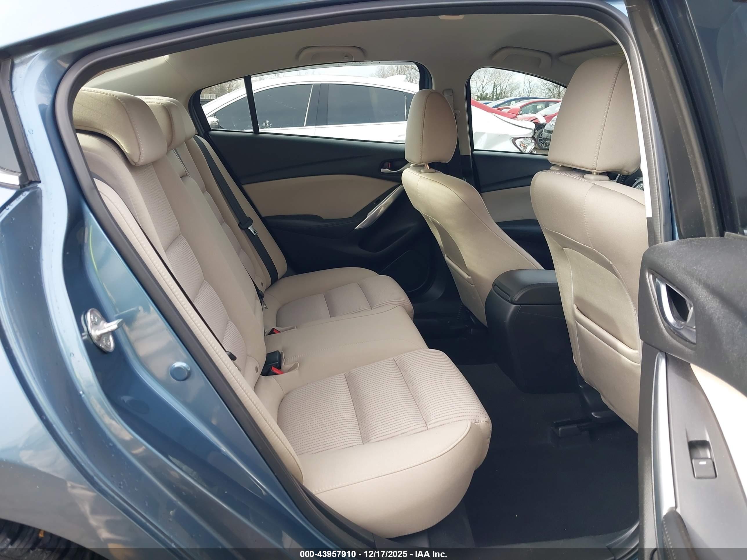 MAZDA MAZDA6 image 8