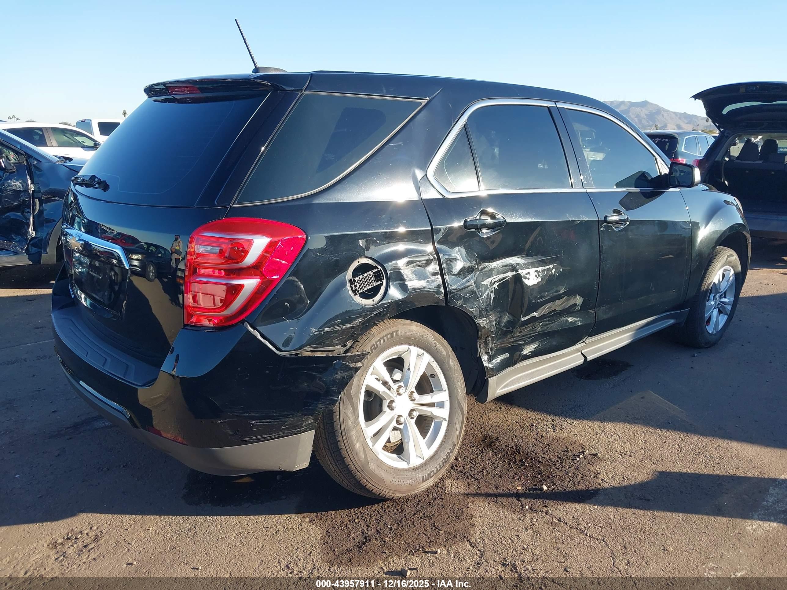 CHEVROLET EQUINOX image 4
