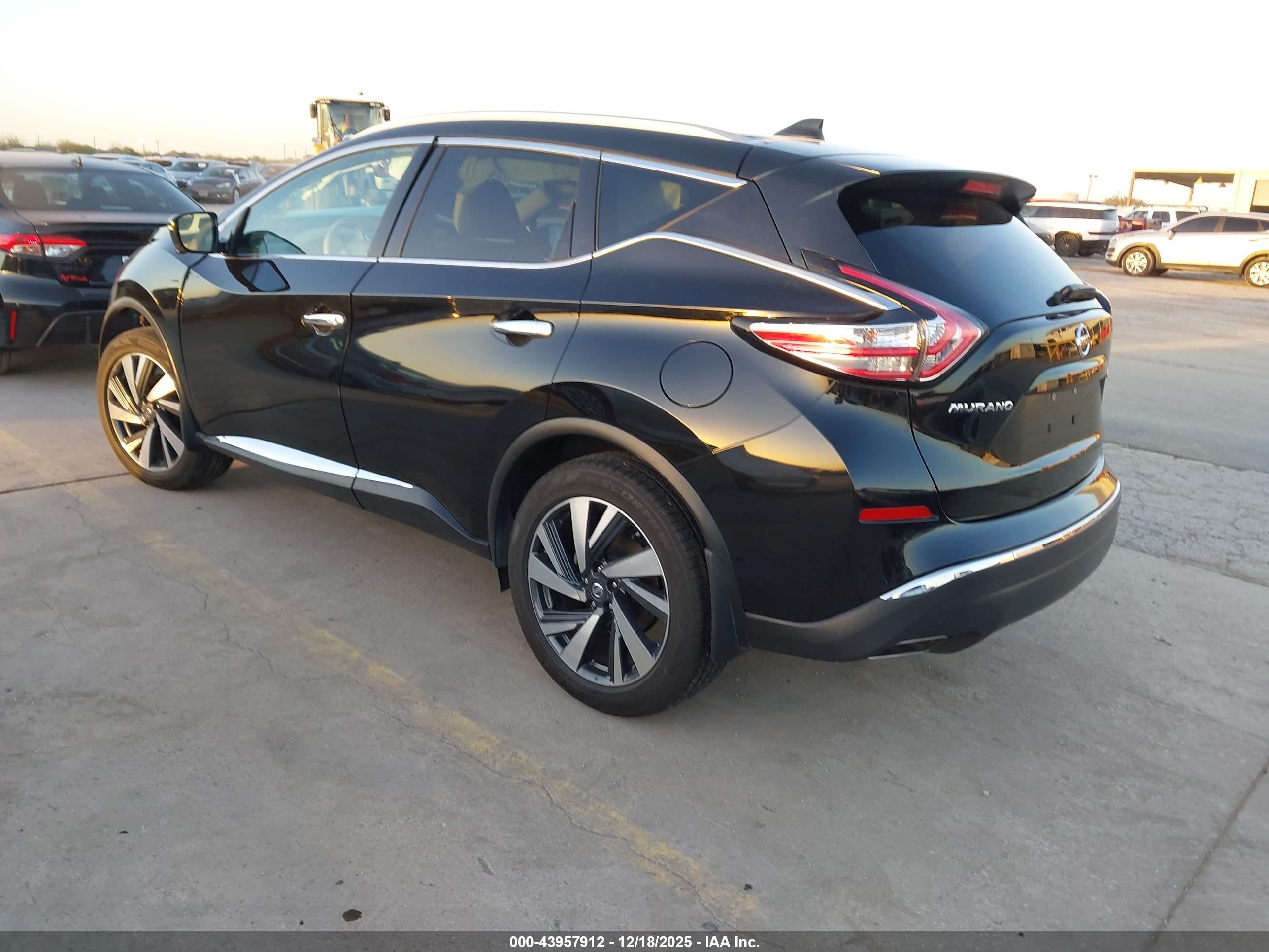 NISSAN MURANO image 3
