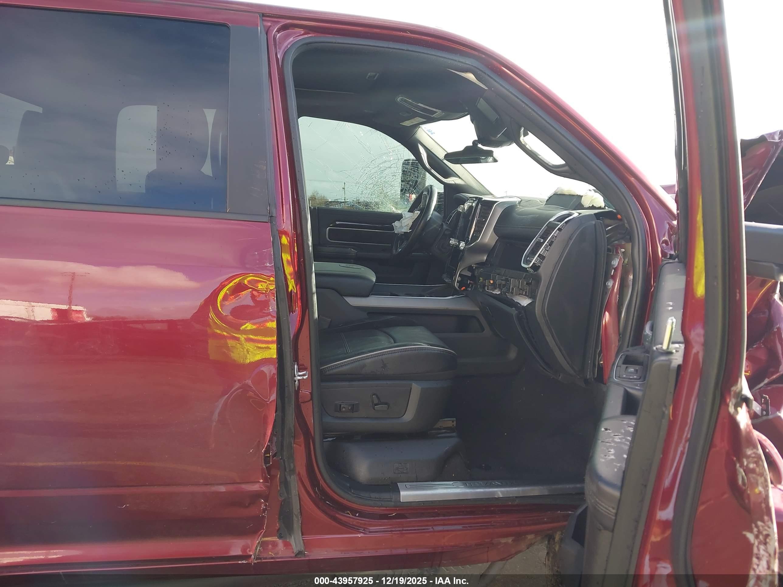 RAM 2500 image 5