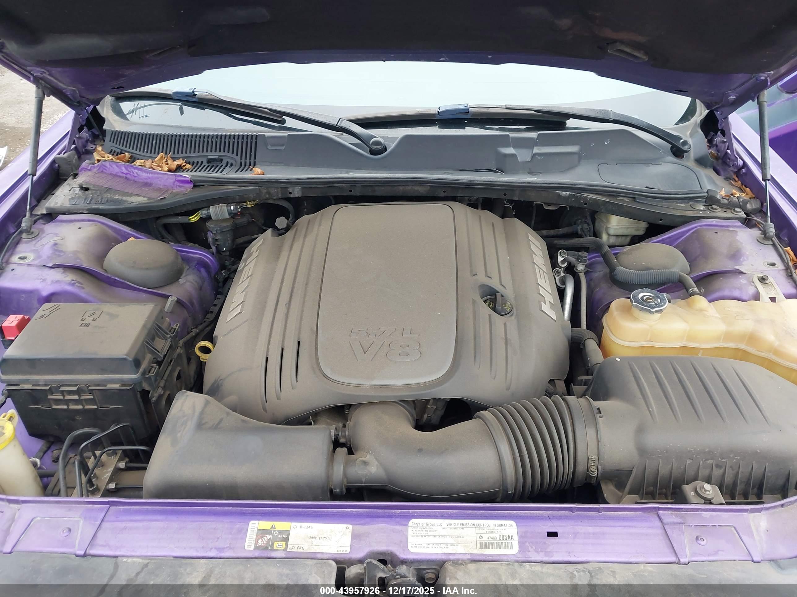 DODGE CHALLENGER image 10