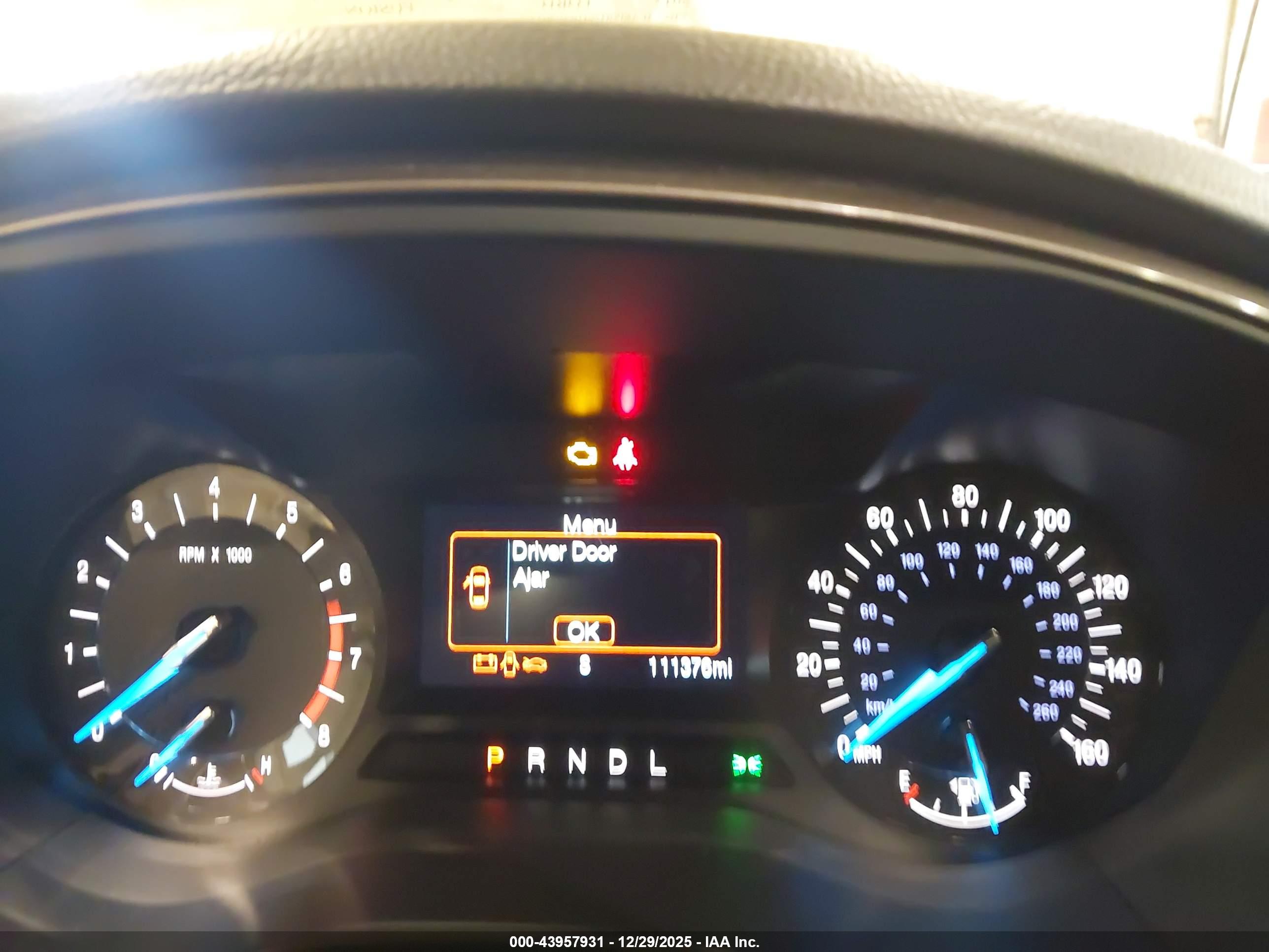 FORD FUSION image 7