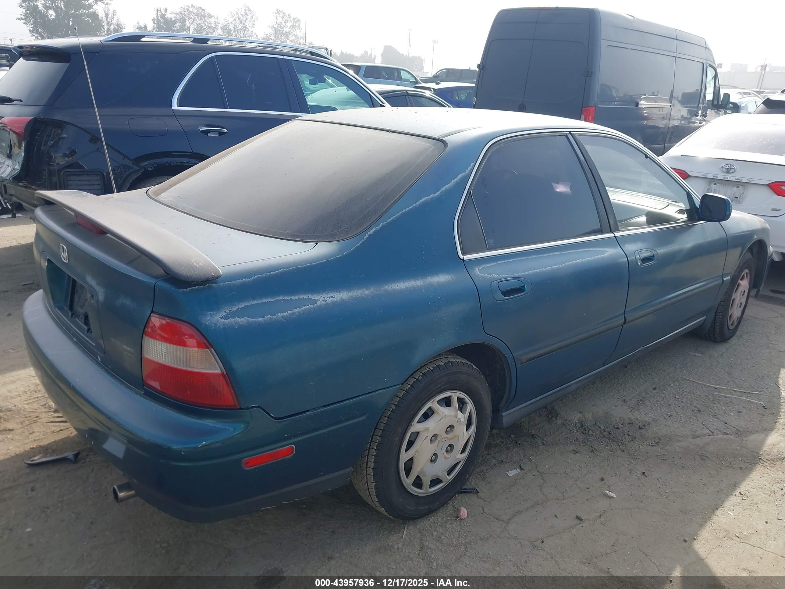HONDA ACCORD image 4