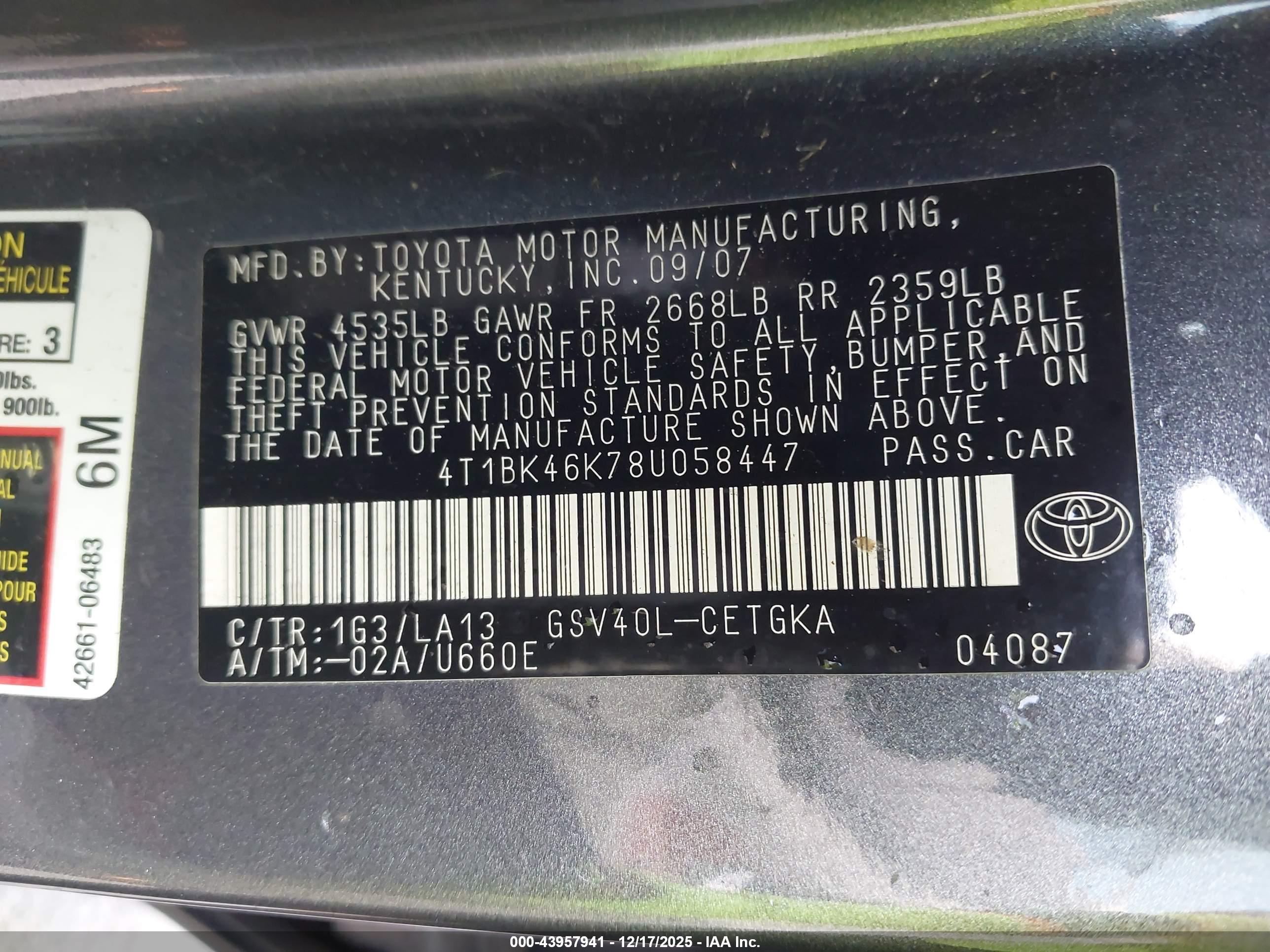TOYOTA CAMRY image 9