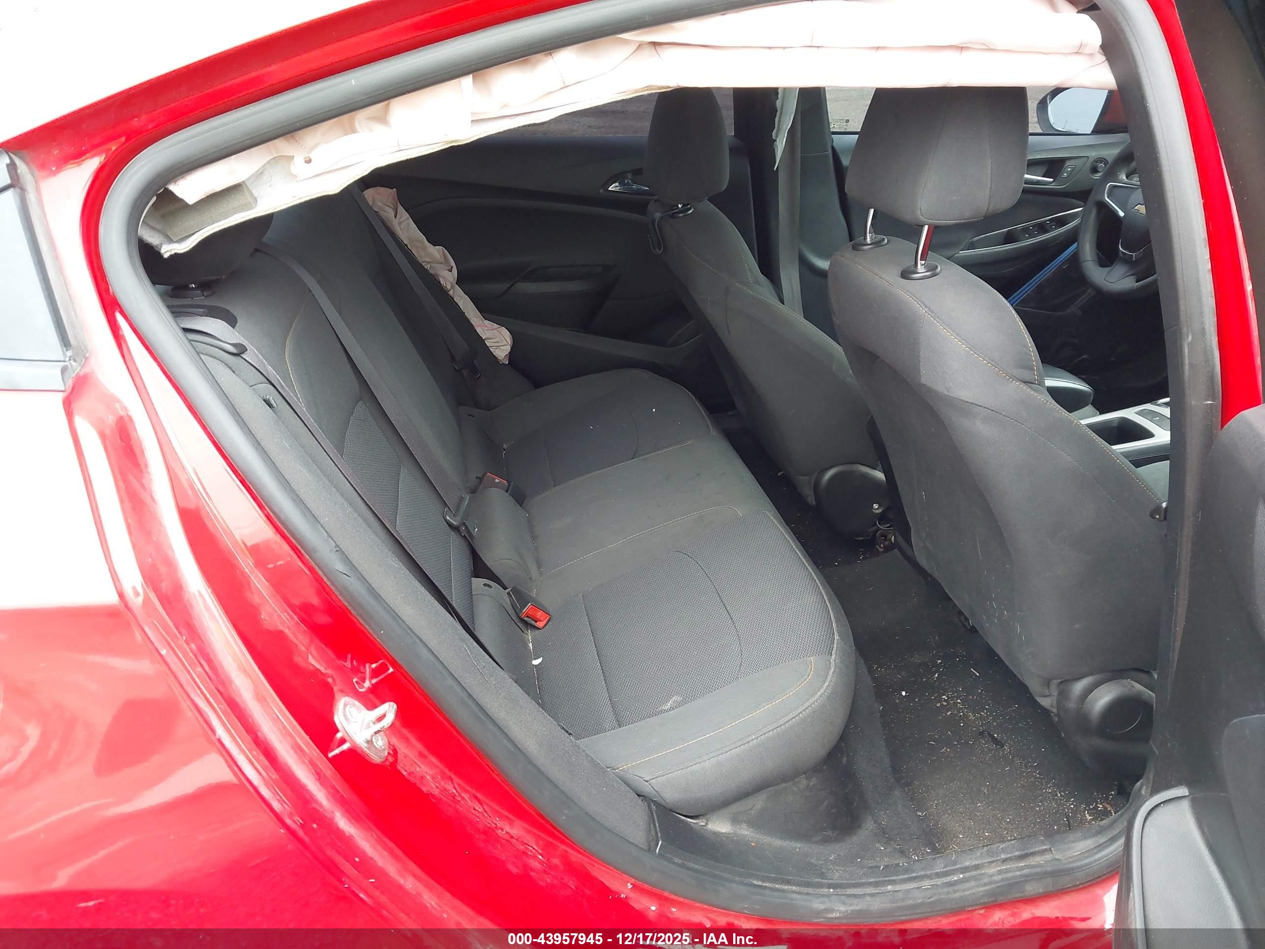 CHEVROLET CRUZE image 8