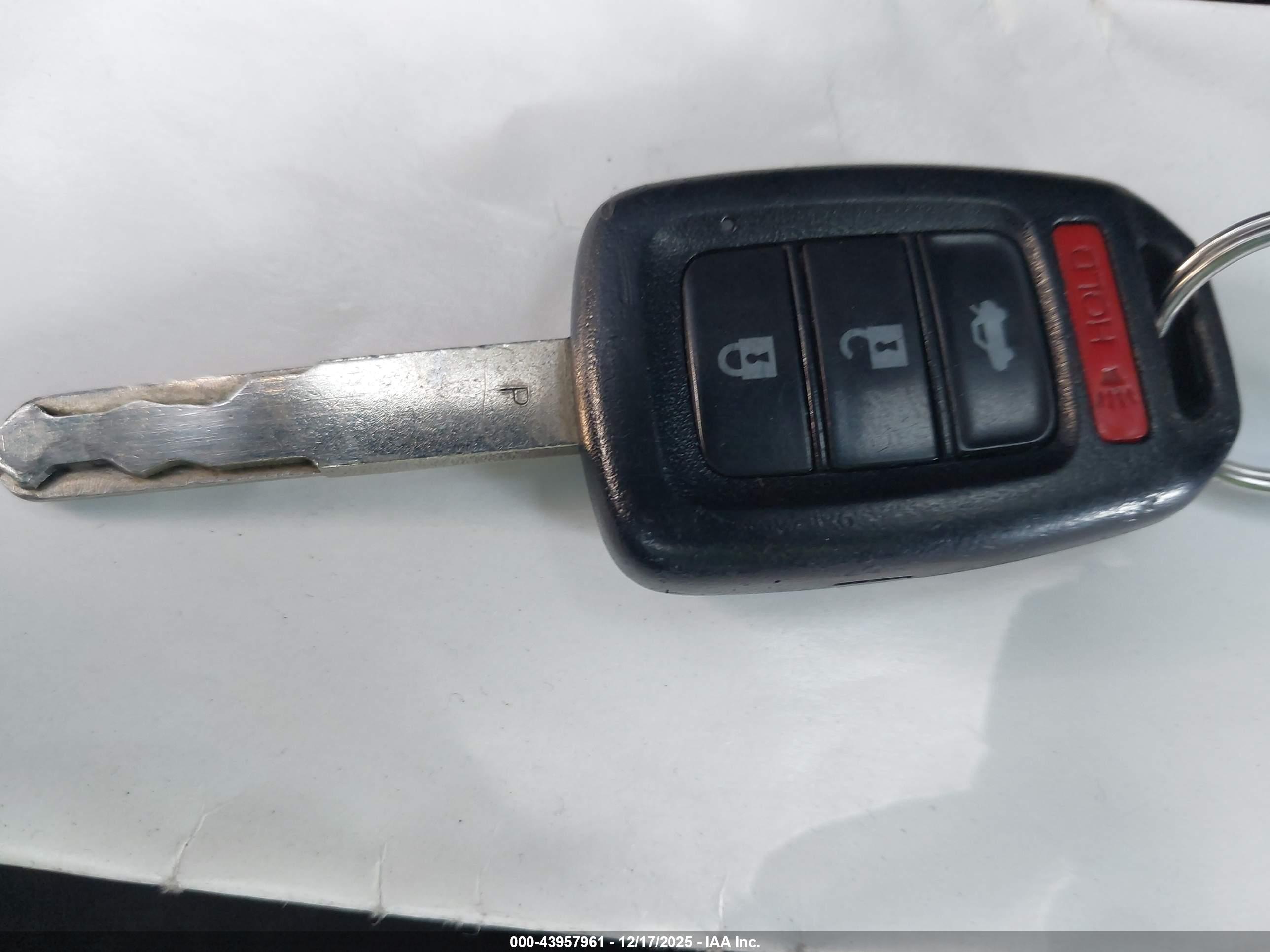 HONDA ACCORD image 11
