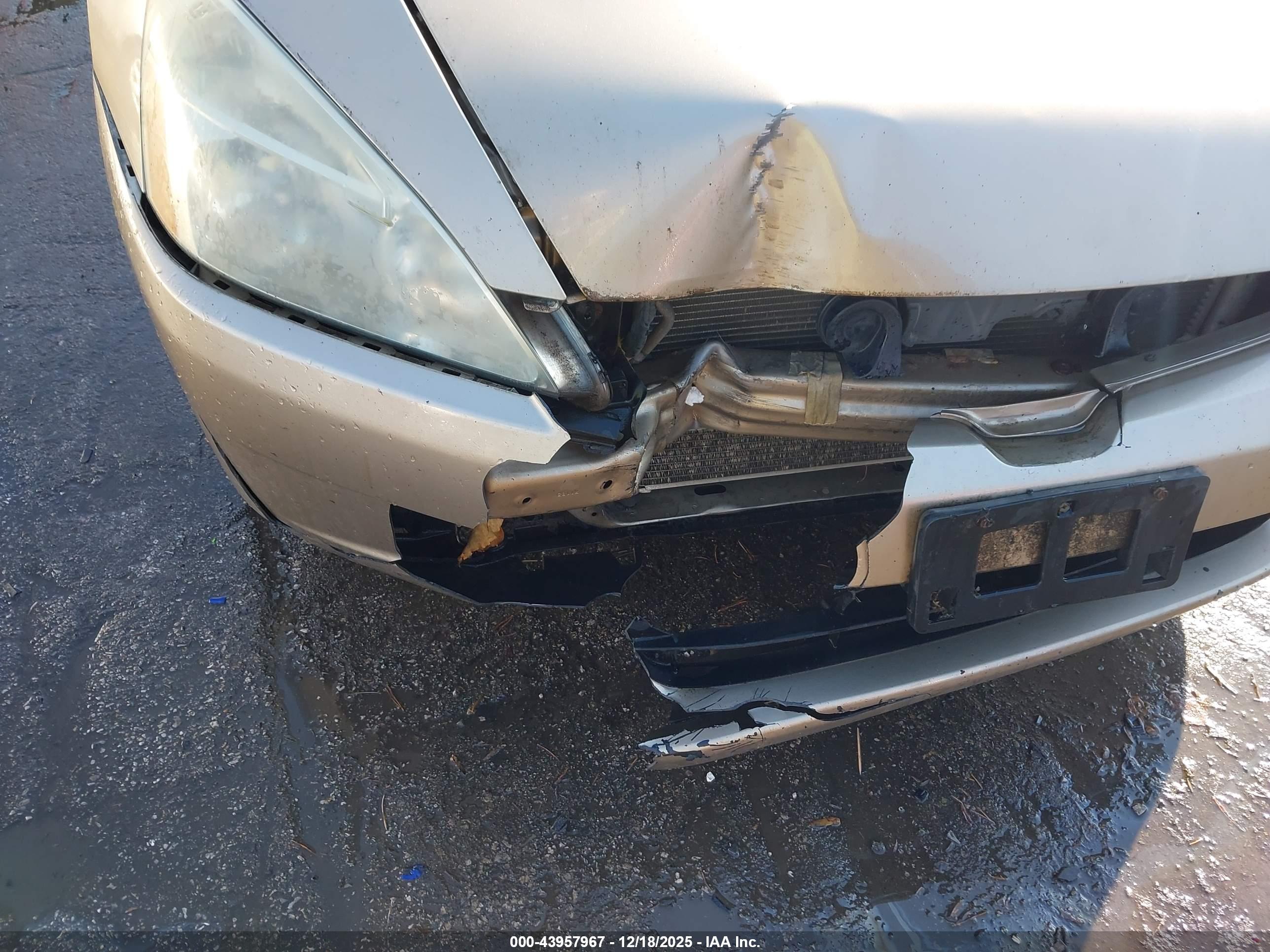 HONDA ACCORD image 6