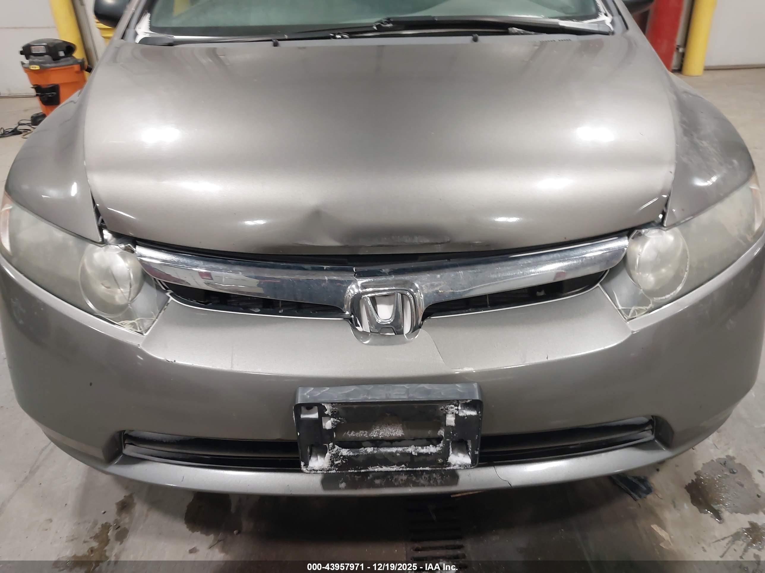 HONDA CIVIC image 6