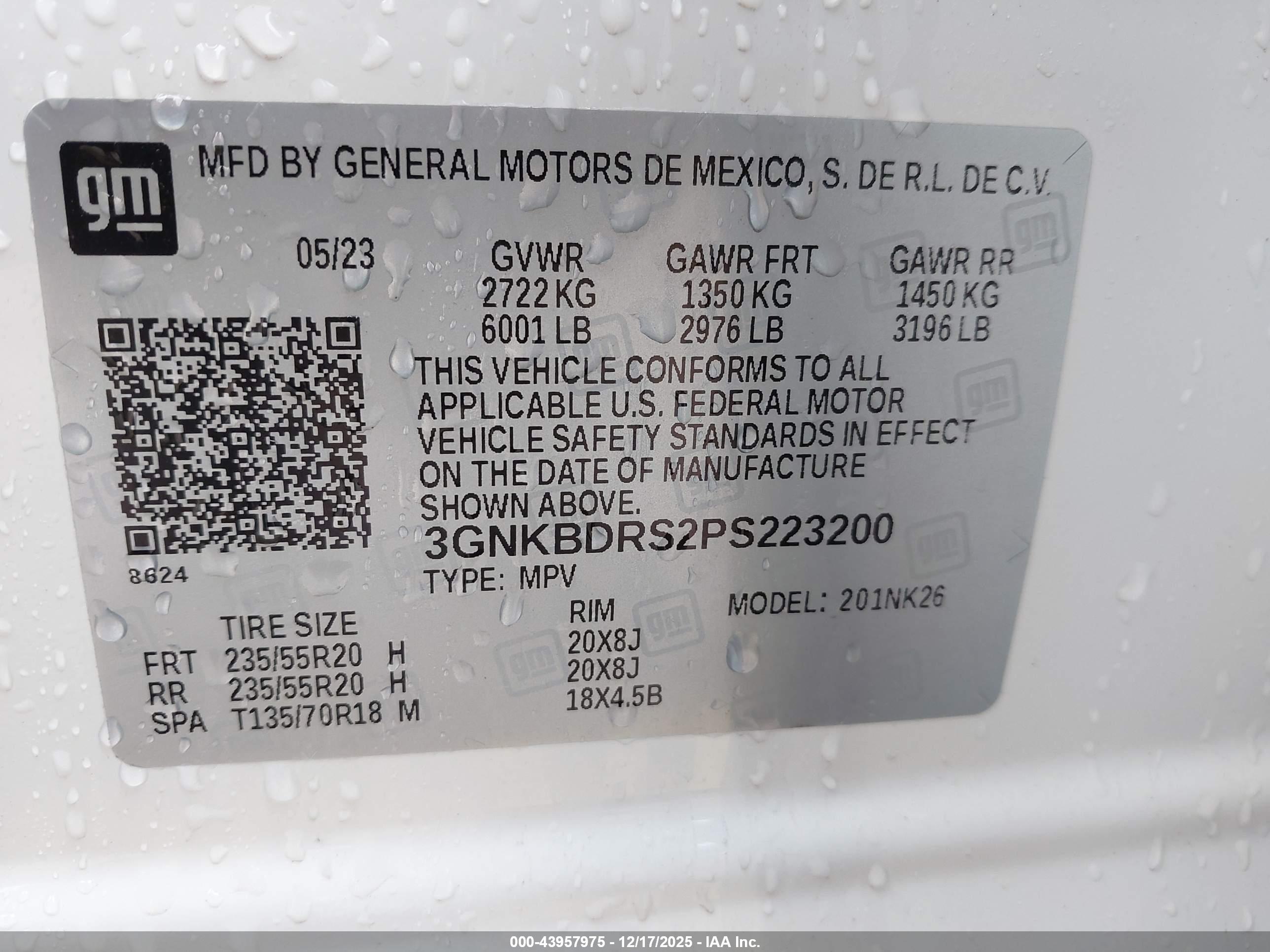 CHEVROLET BLAZER image 9