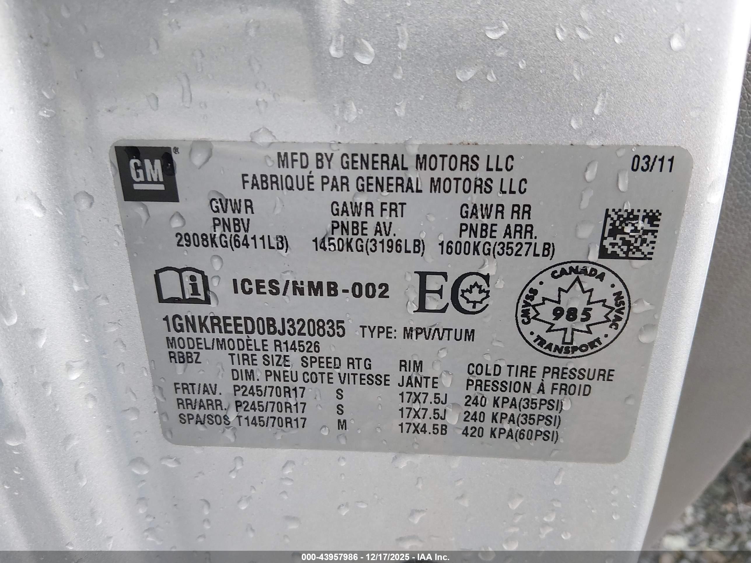 CHEVROLET TRAVERSE image 9