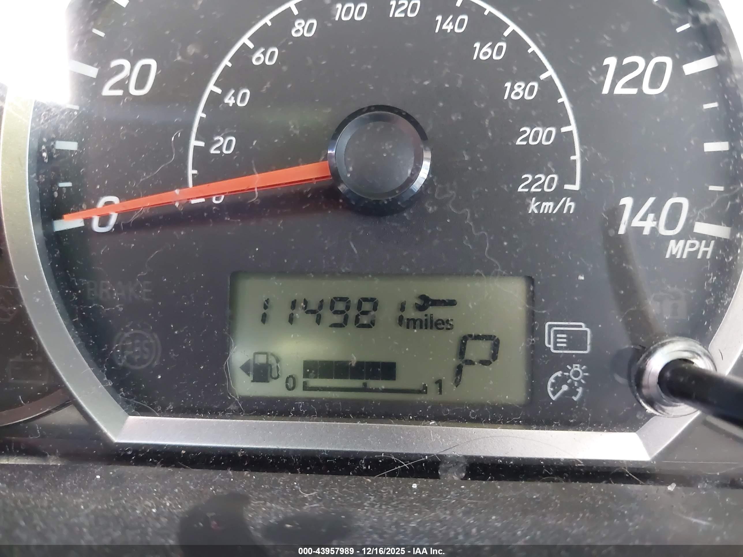 MITSUBISHI MIRAGE image 7