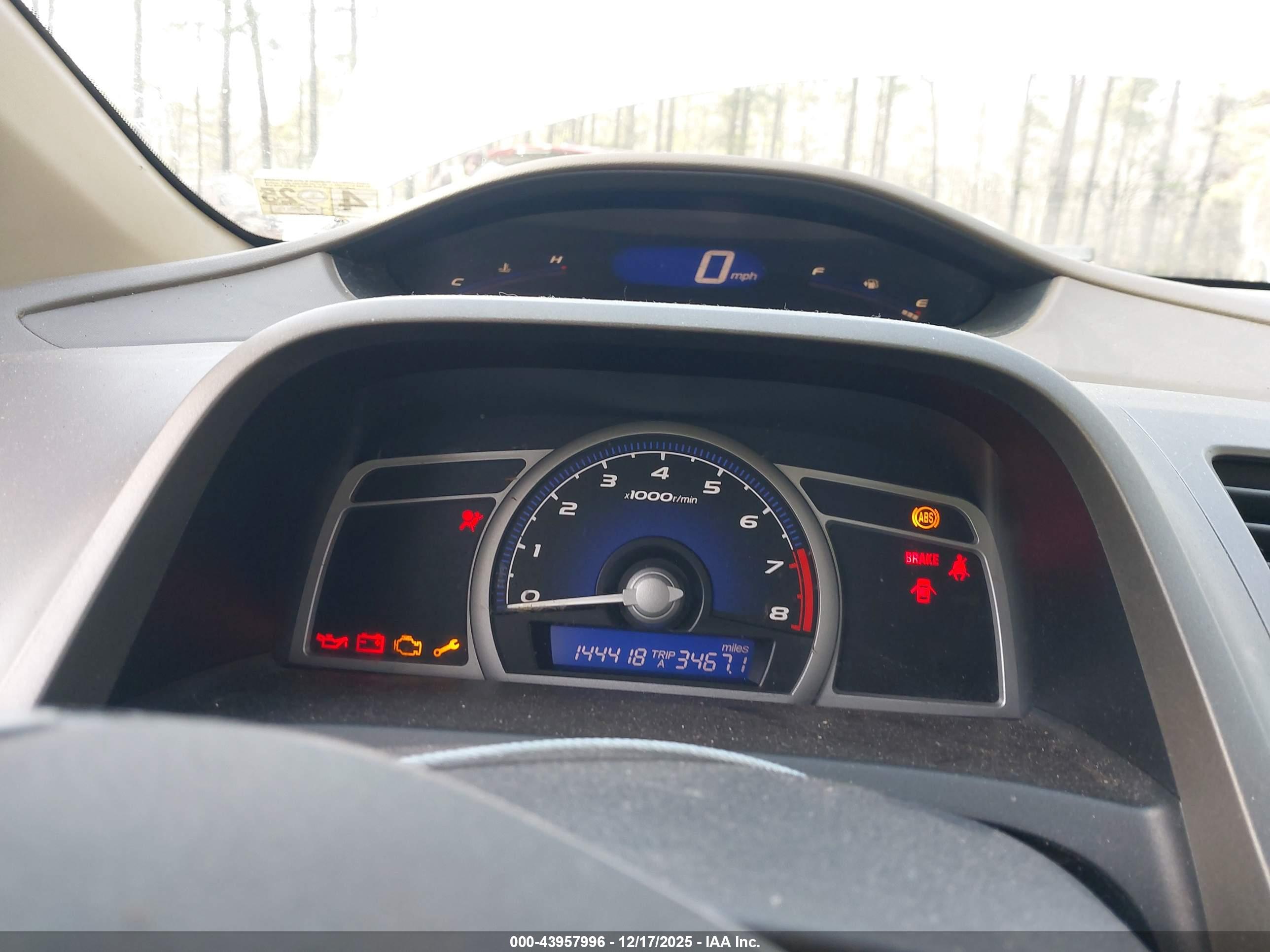 HONDA CIVIC image 7