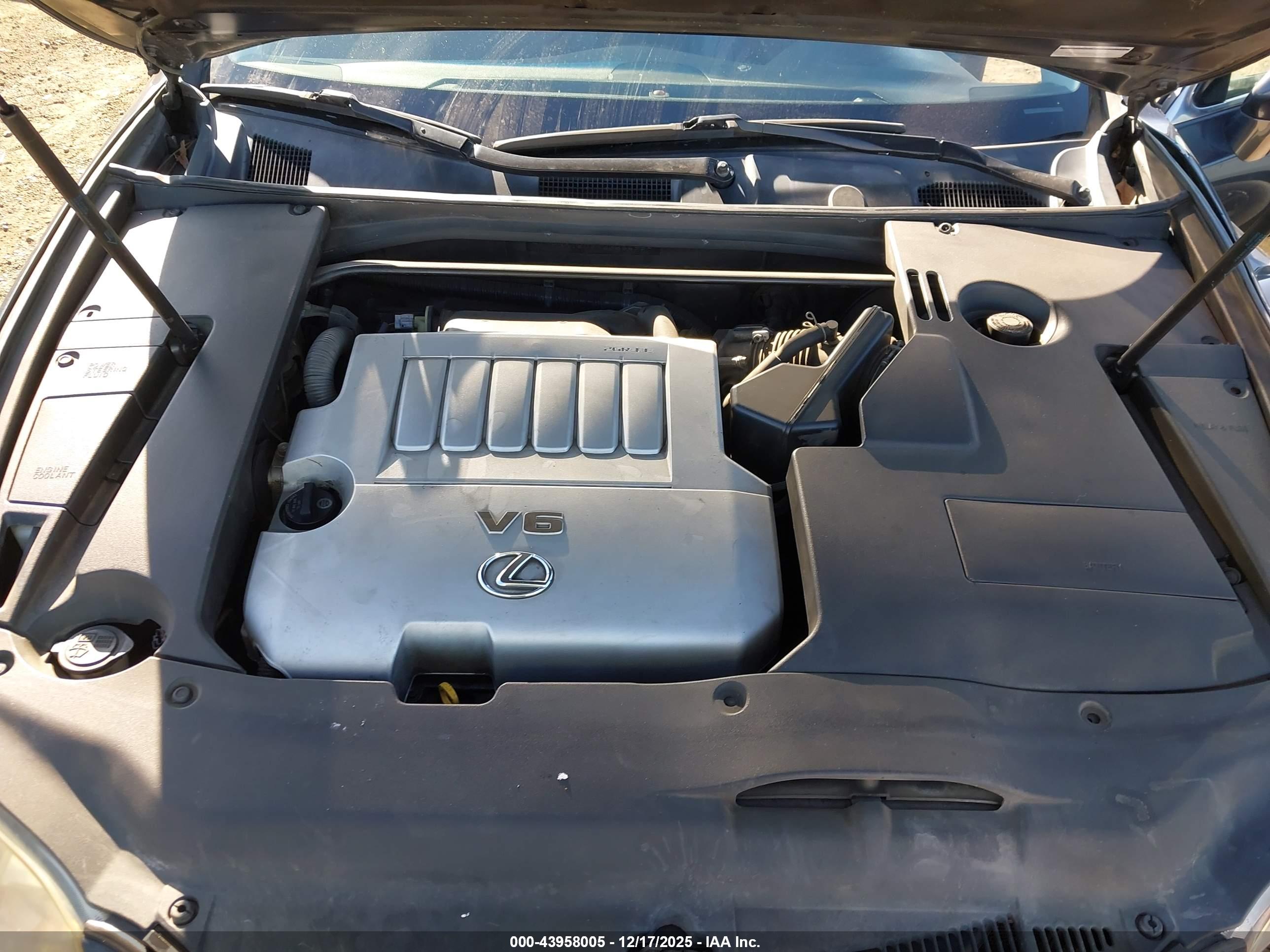 LEXUS ES image 10