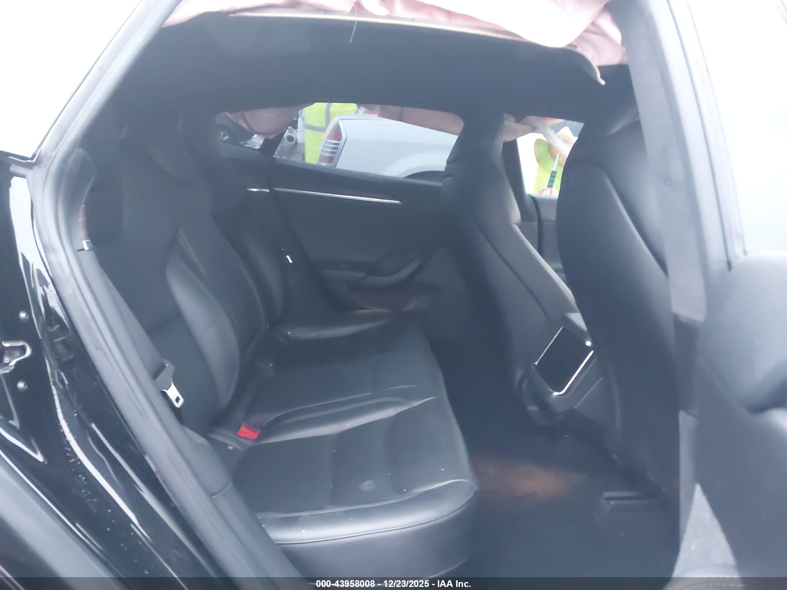 TESLA MODEL image 8