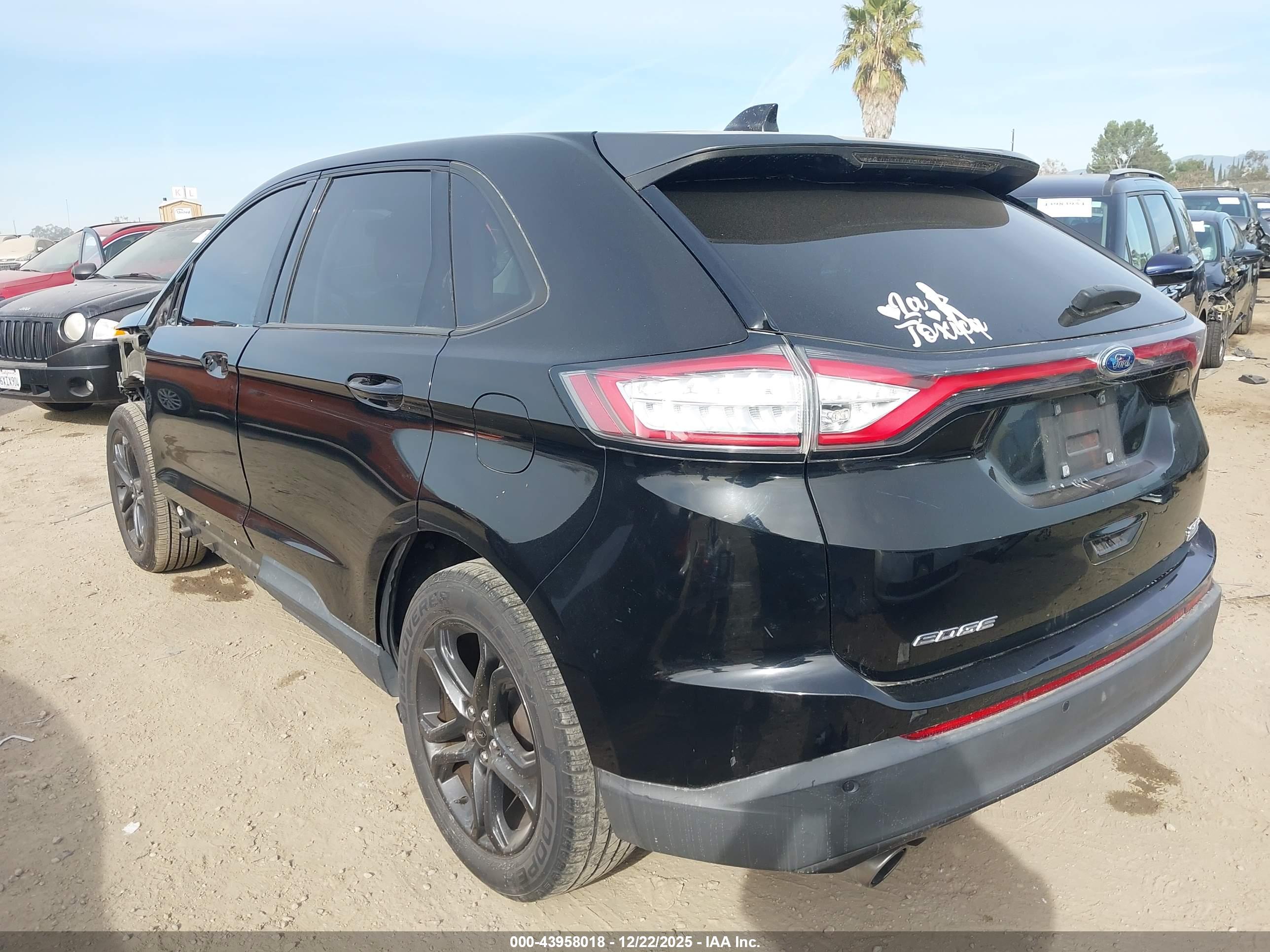 FORD EDGE image 3