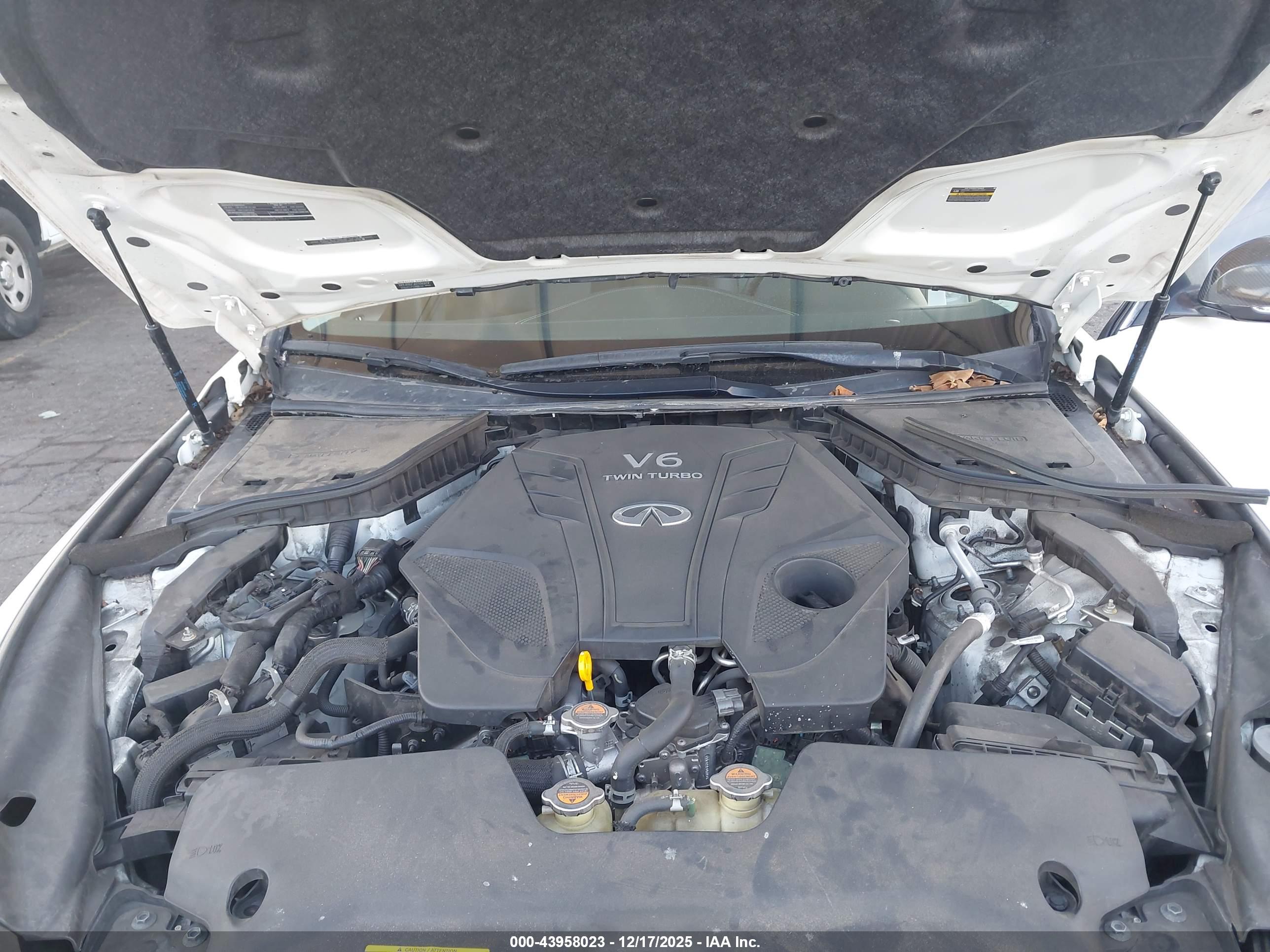 INFINITI Q50 image 10