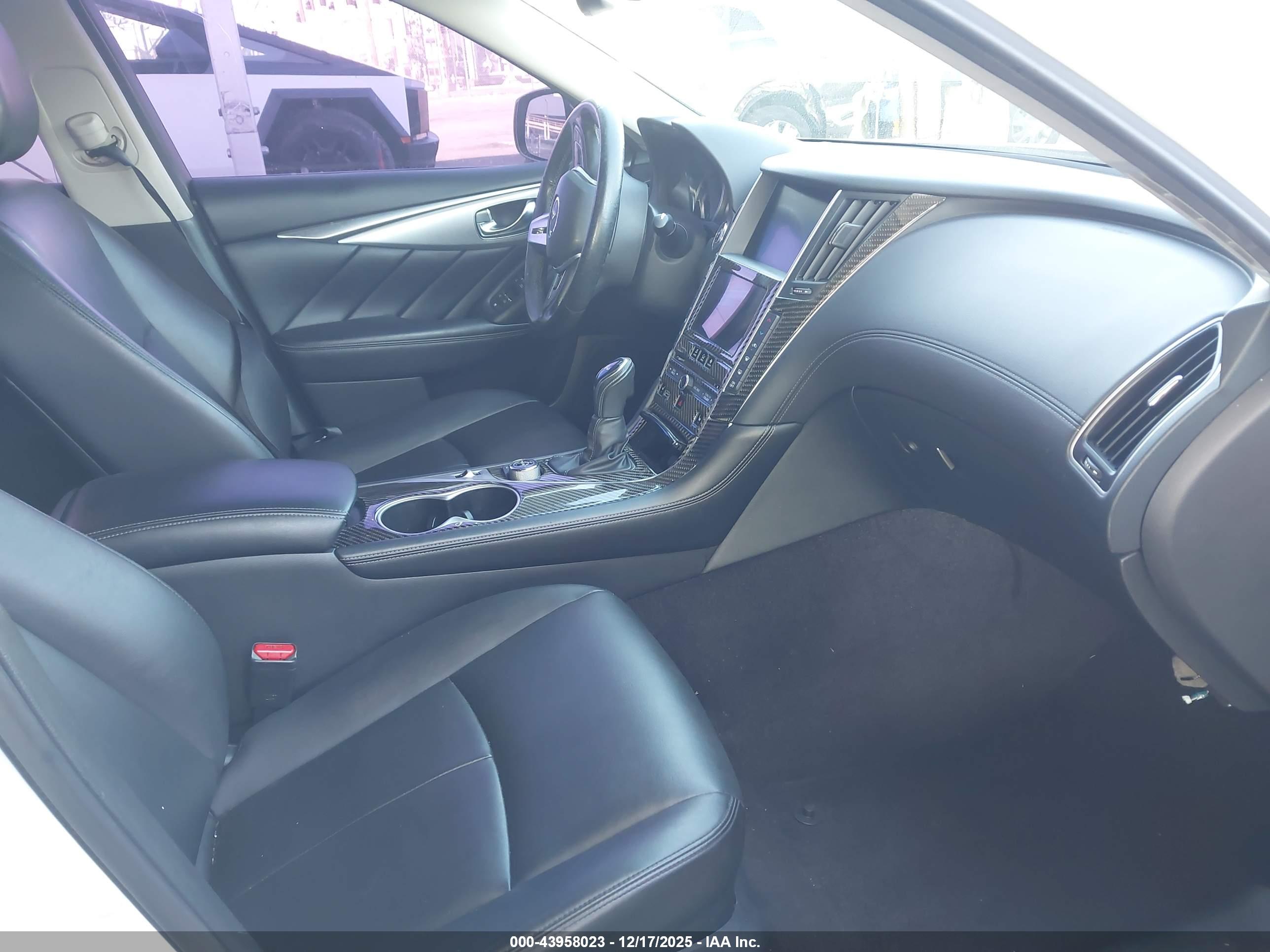 INFINITI Q50 image 5