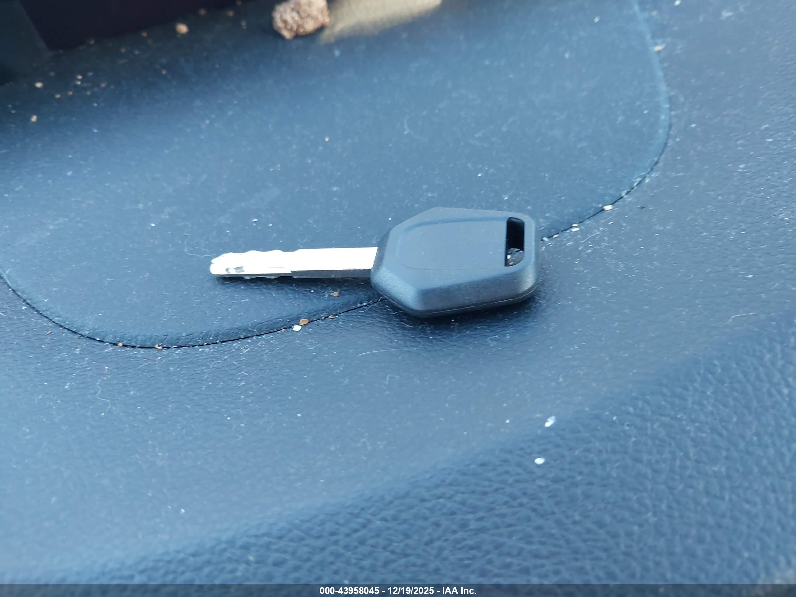 SUBARU OUTBACK image 11