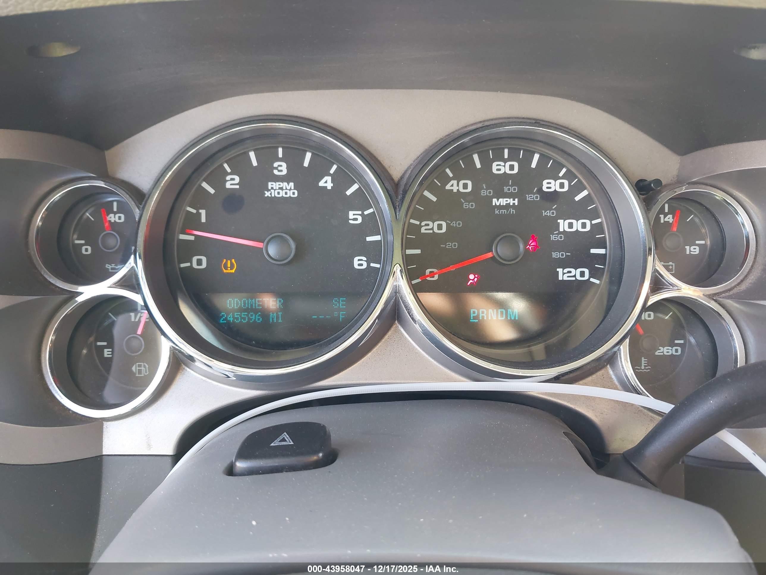 GMC SIERRA image 7
