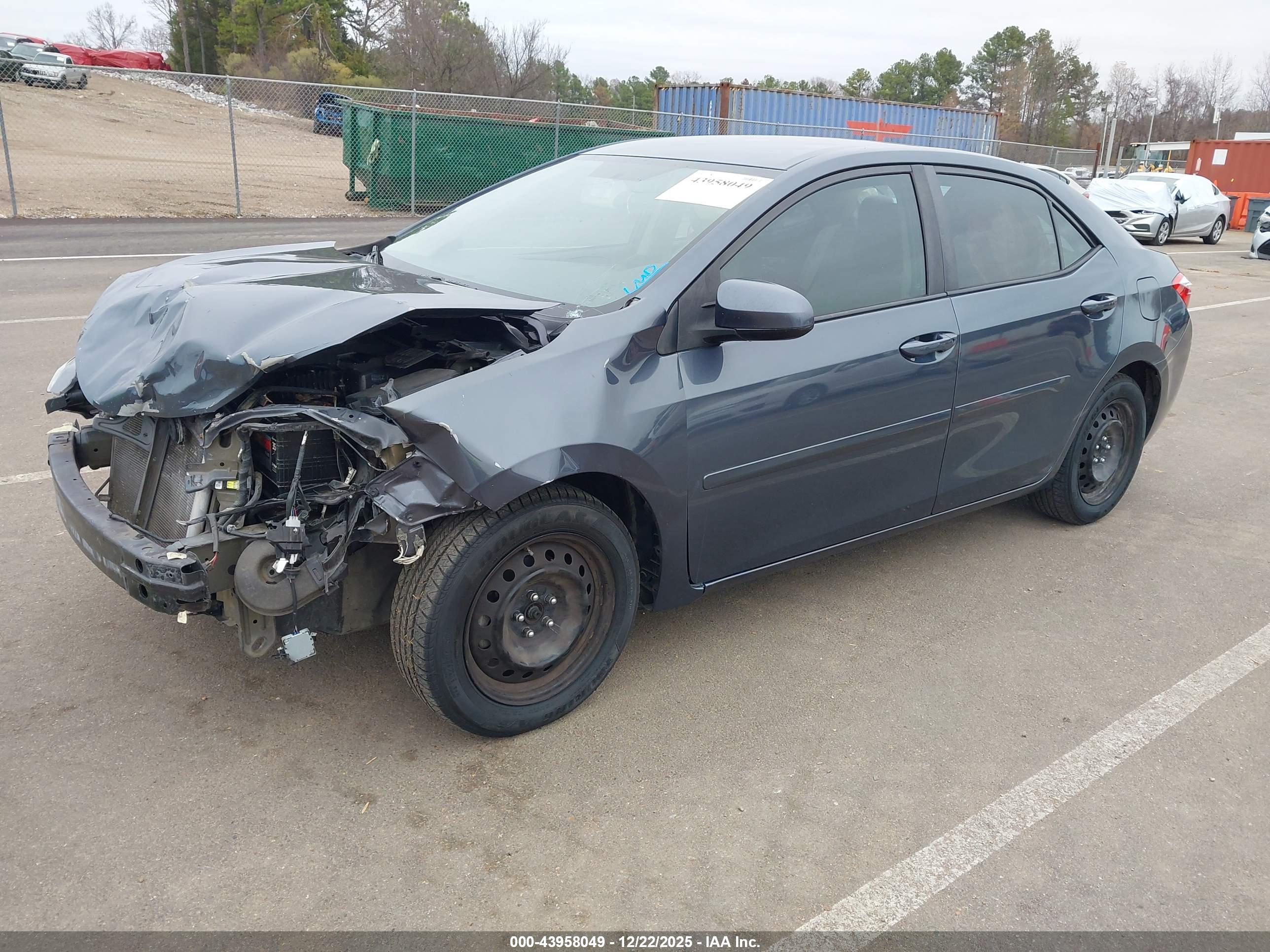 TOYOTA COROLLA image 2