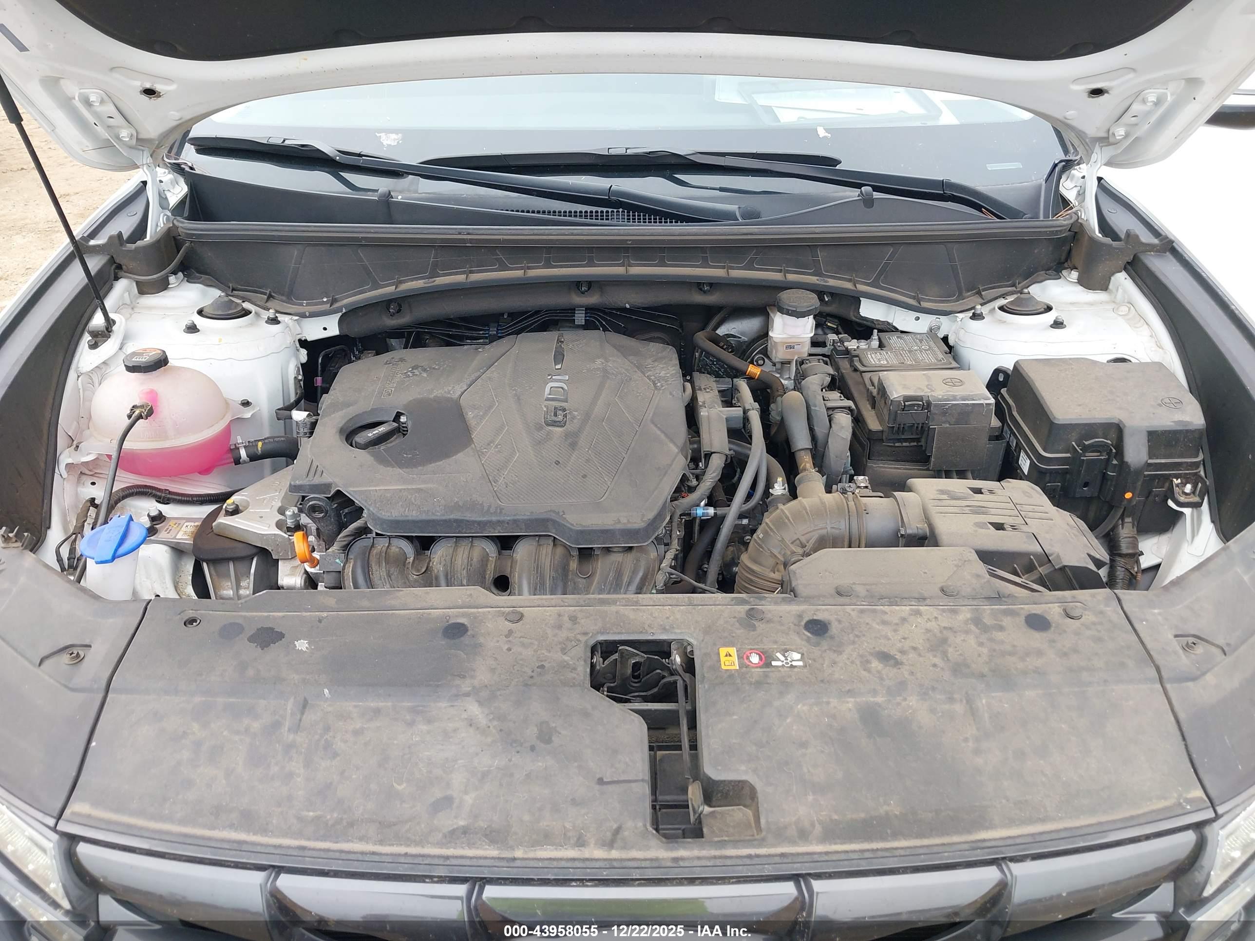 HYUNDAI TUCSON image 10