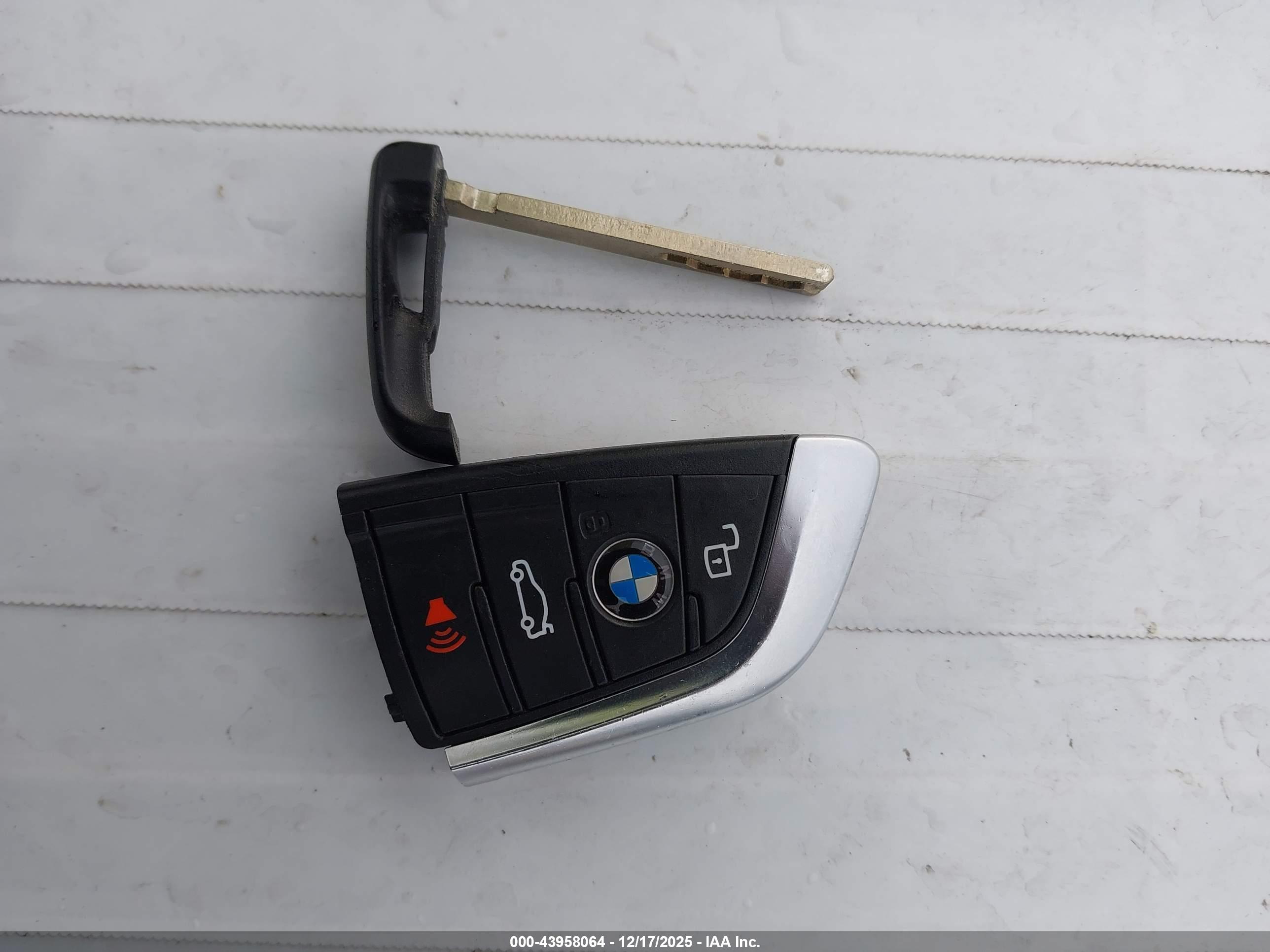 BMW X3 image 11