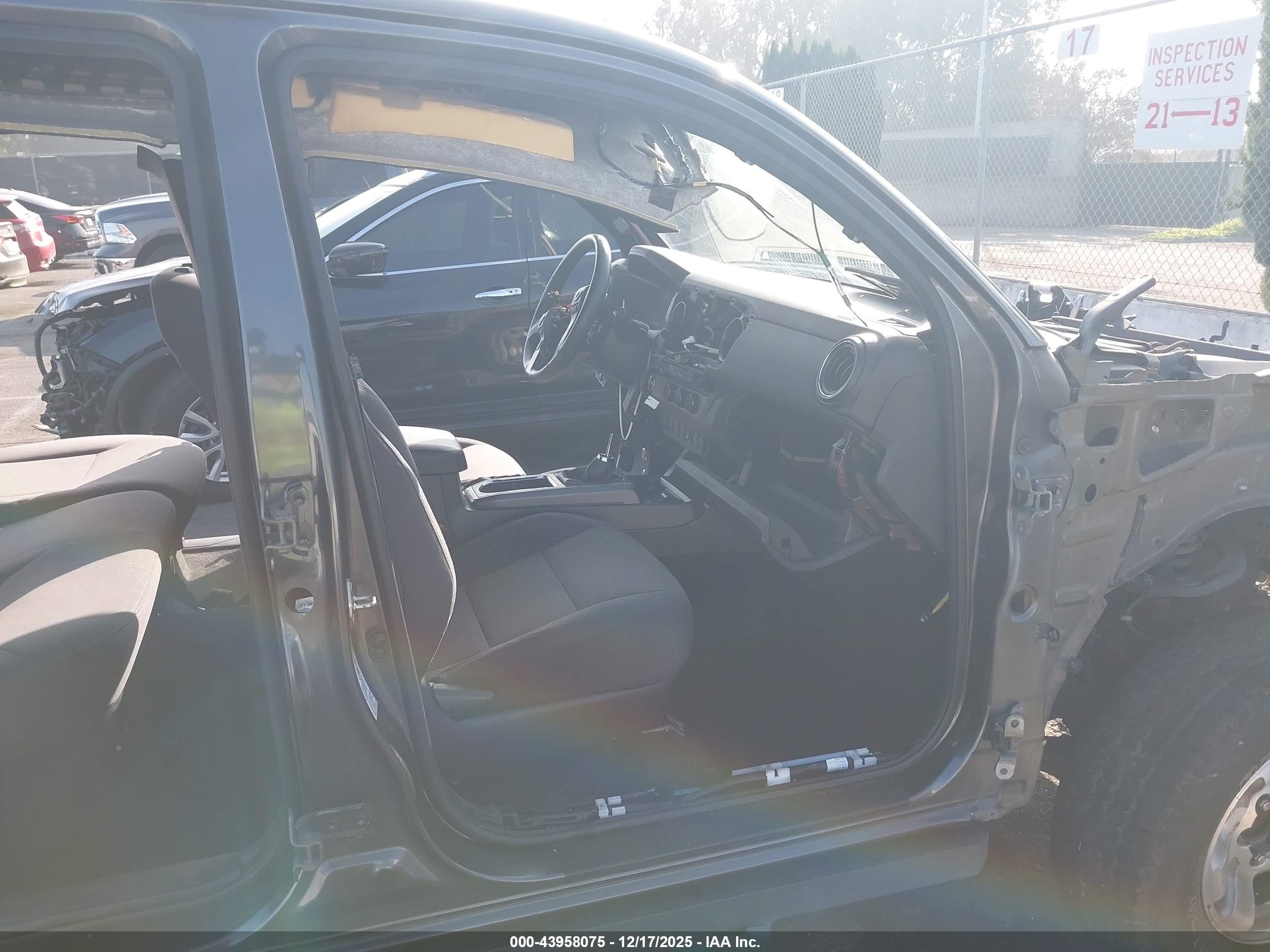 TOYOTA TACOMA image 5