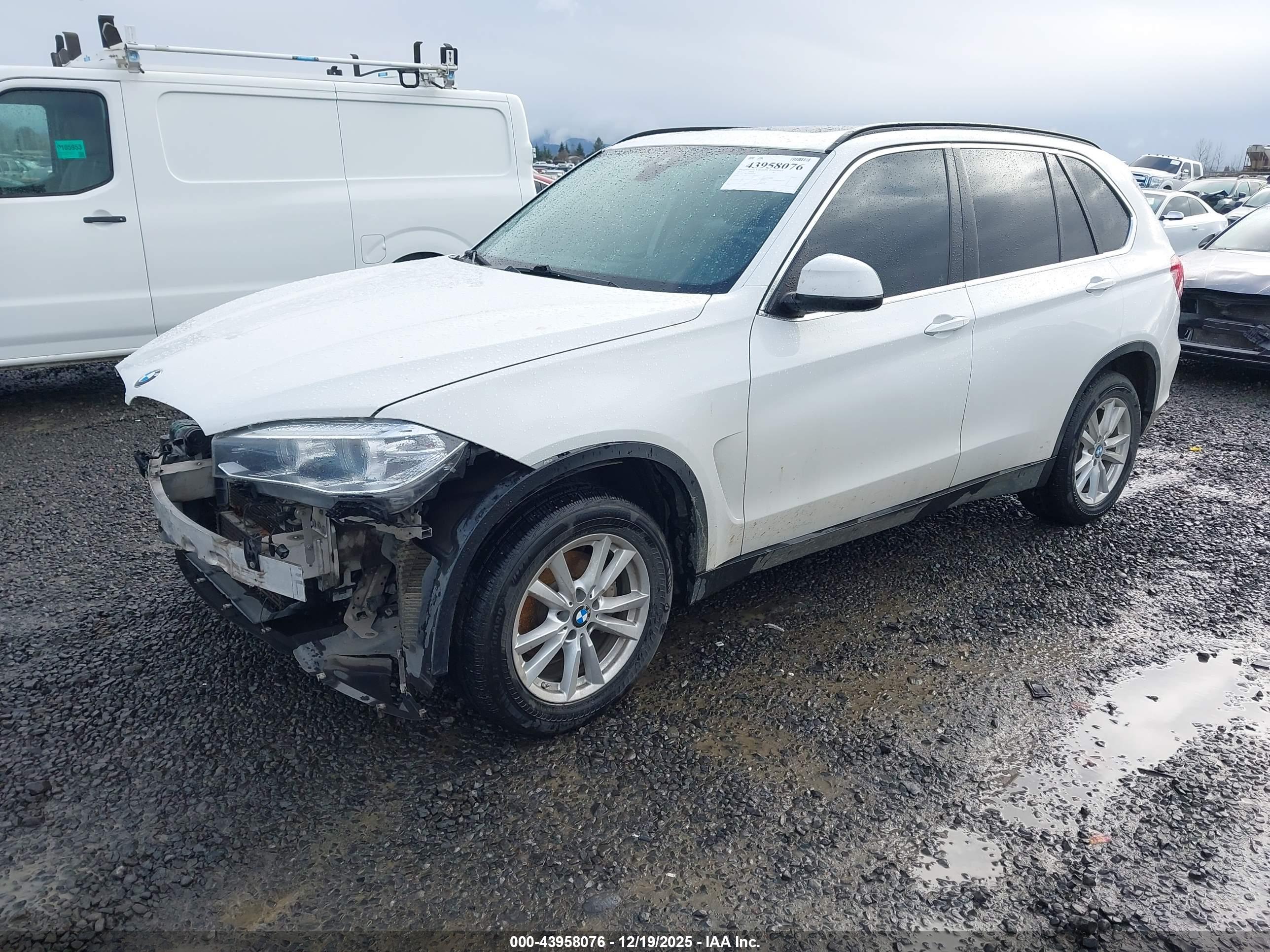 BMW X5 image 2