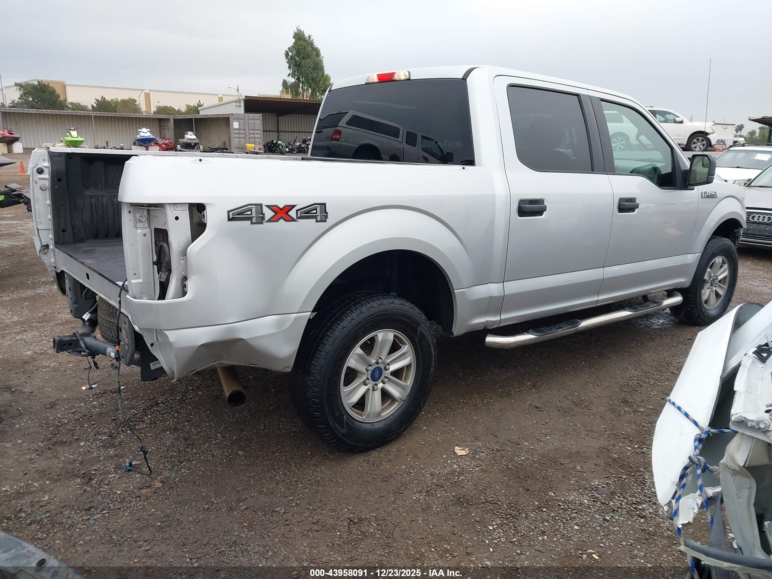 FORD F-150 image 4