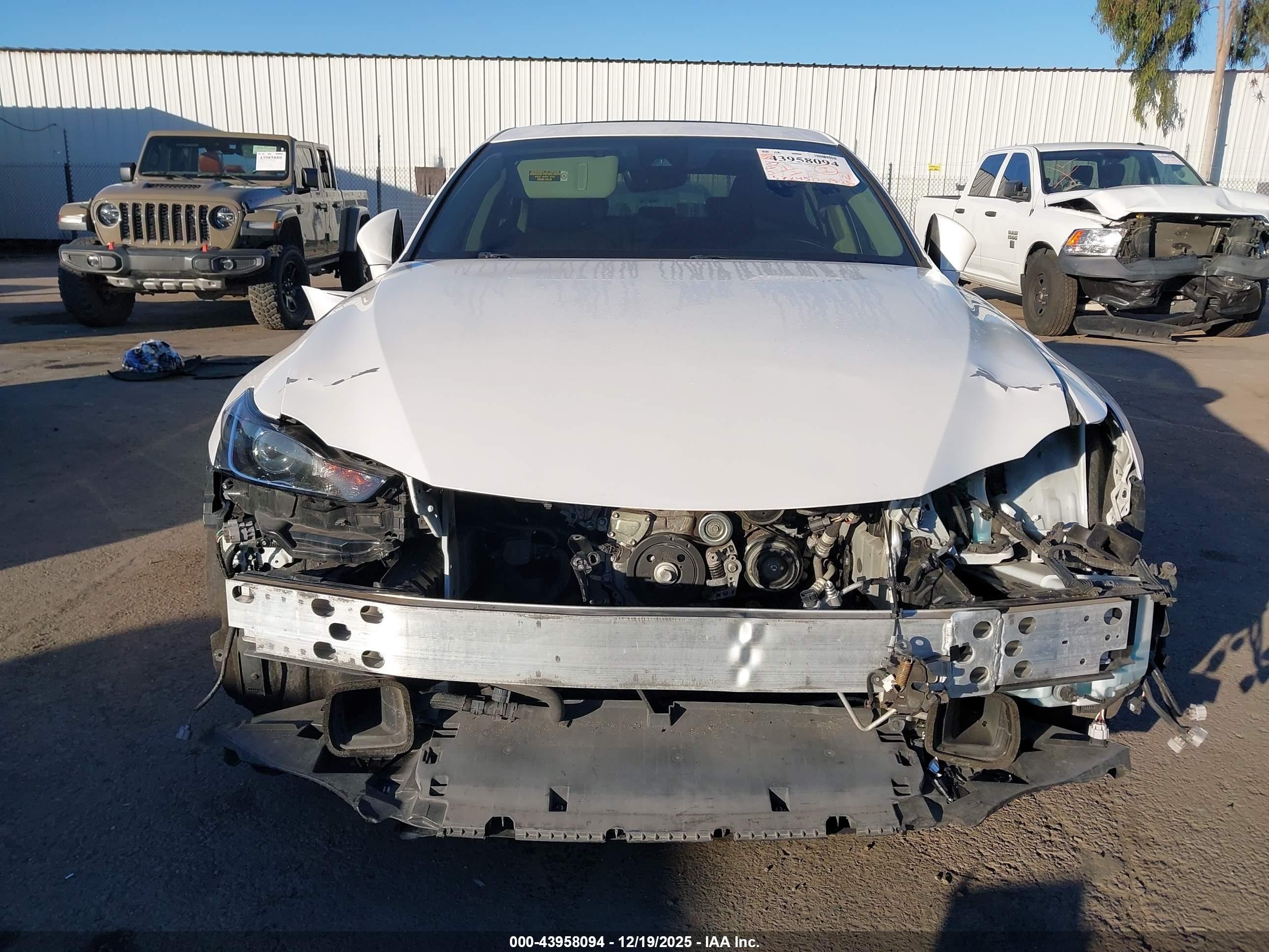 LEXUS IS image 6