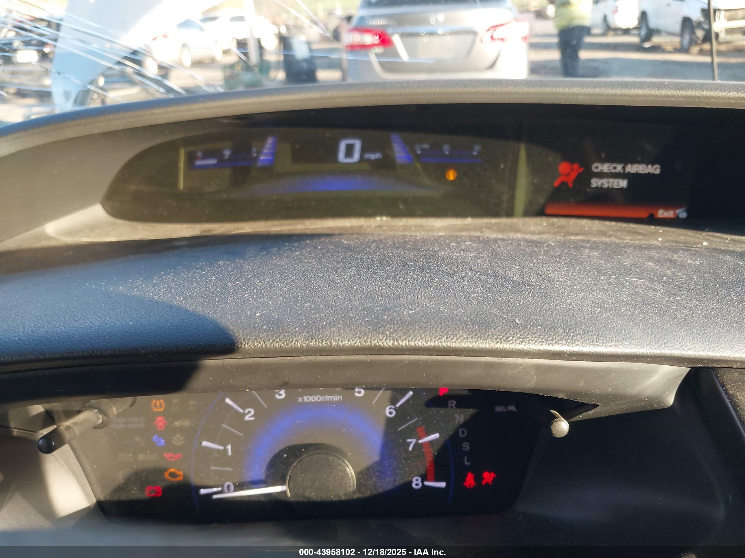 HONDA CIVIC image 7