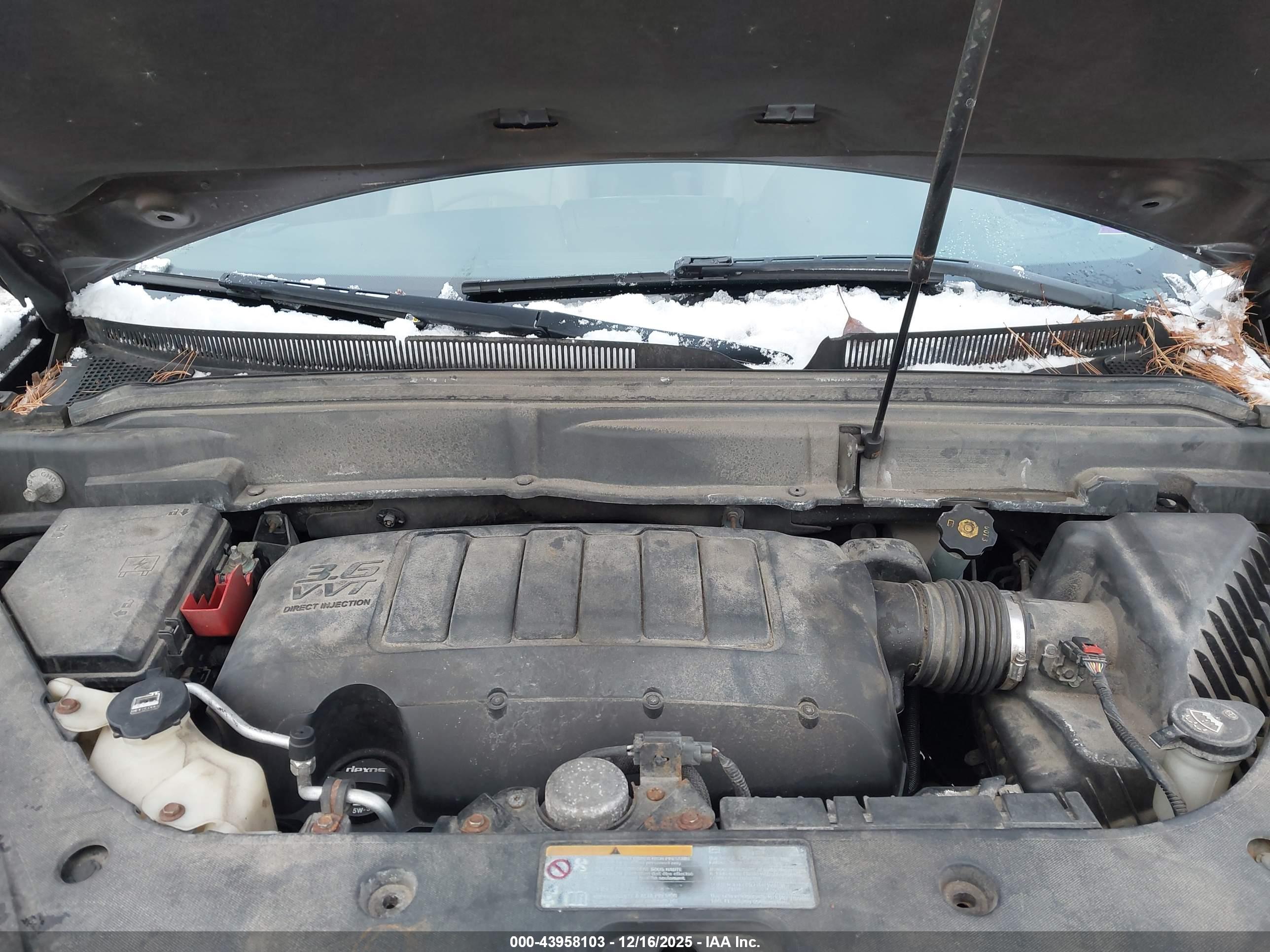 GMC ACADIA image 10