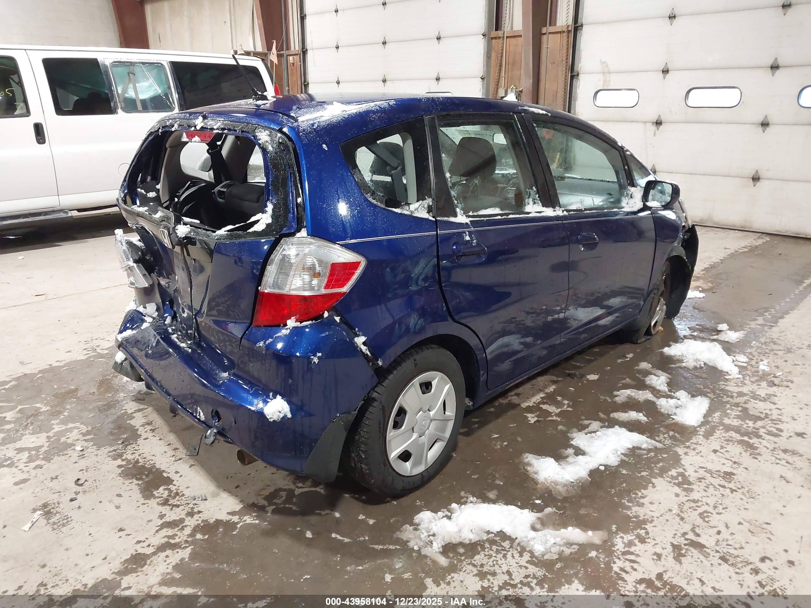 HONDA FIT image 4