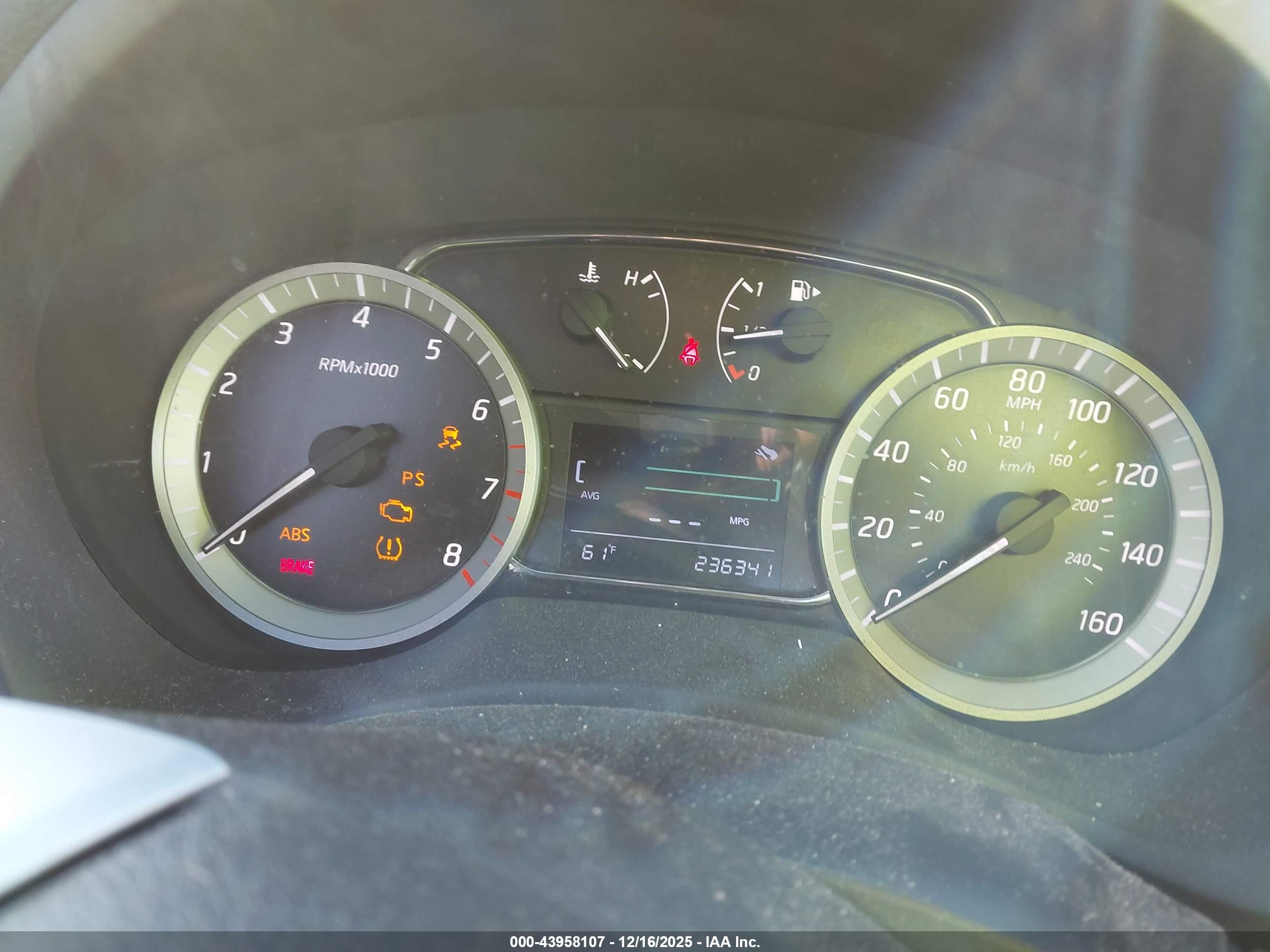 NISSAN SENTRA image 7