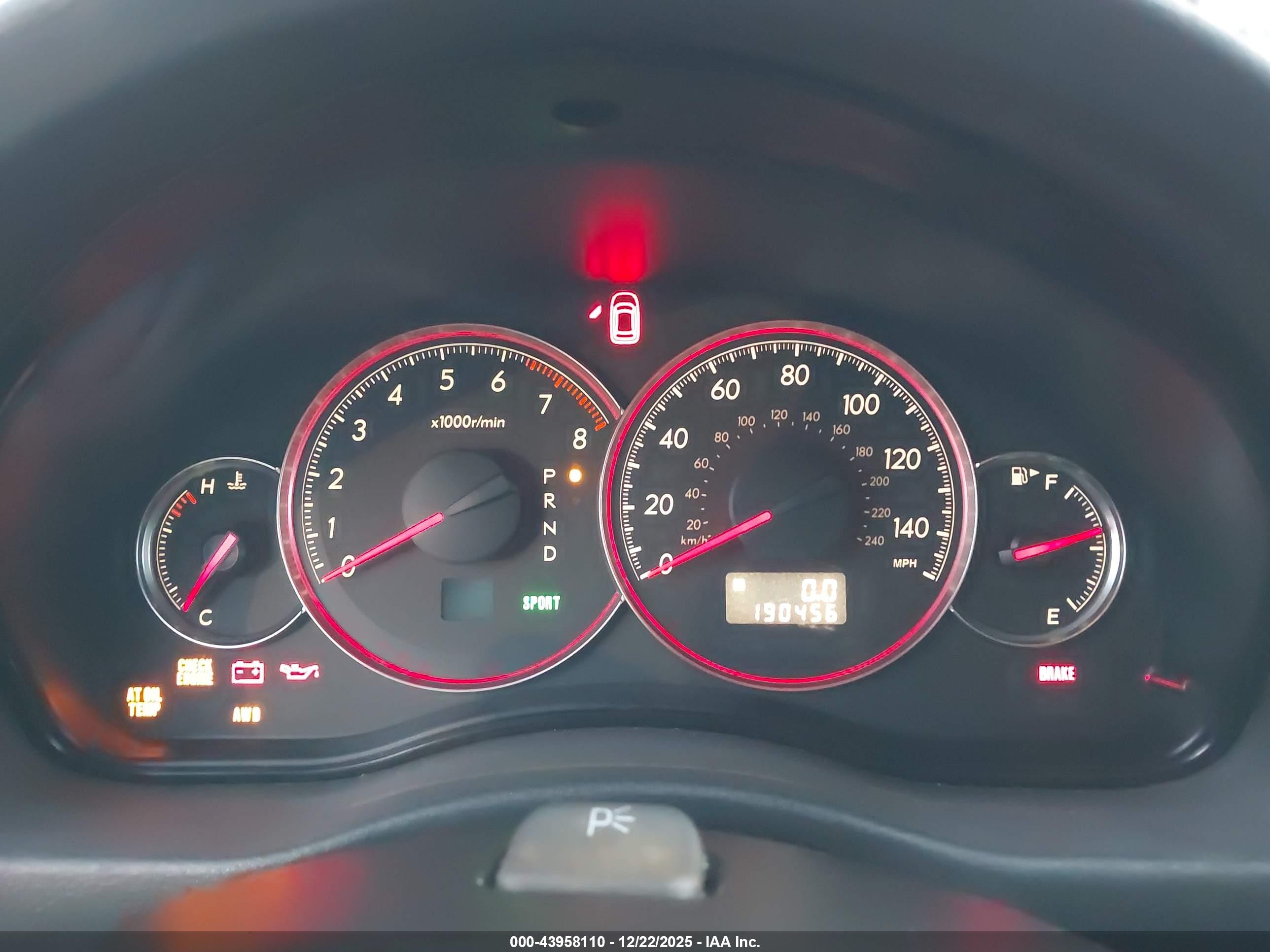 SUBARU OUTBACK image 7