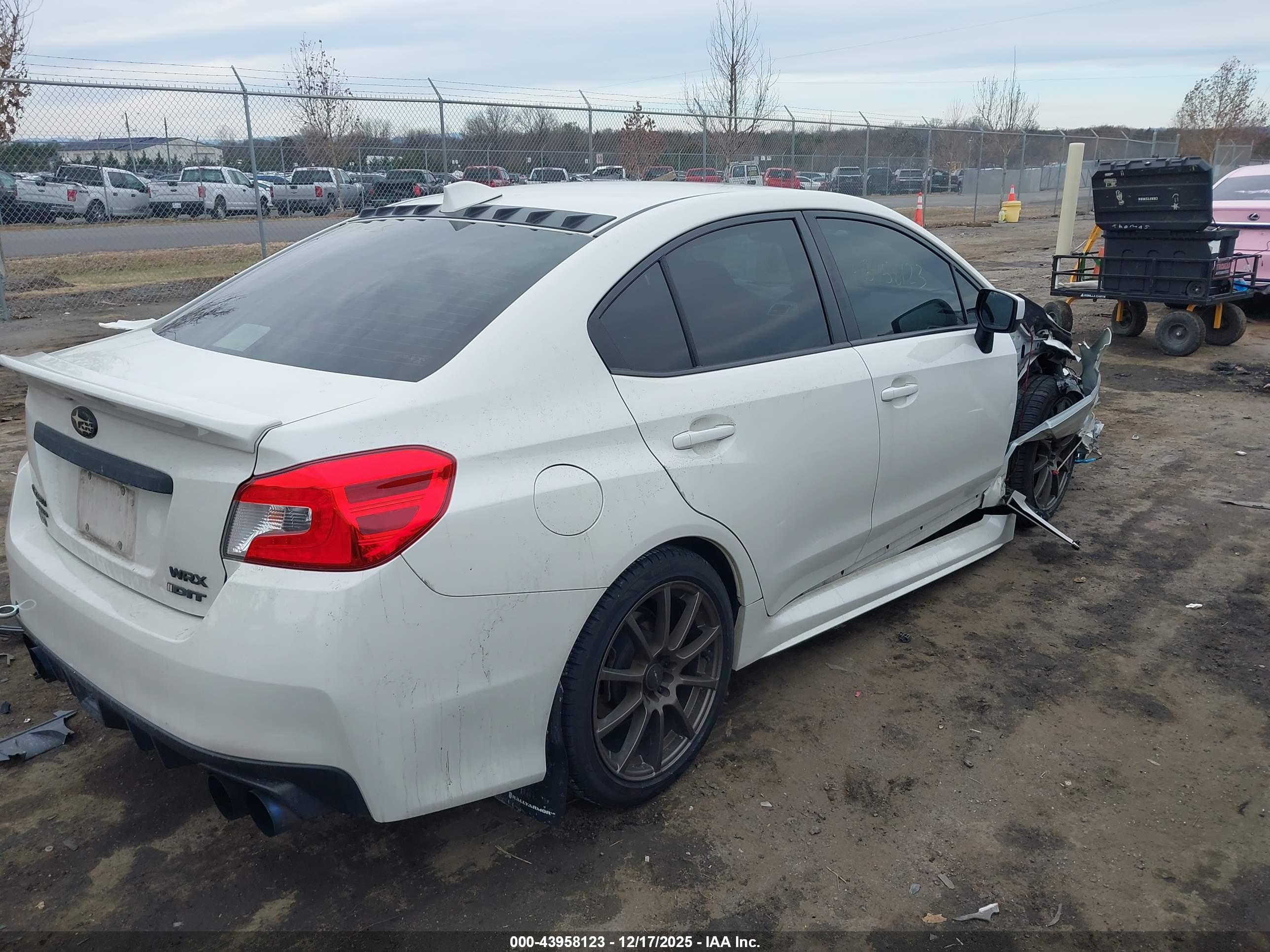 SUBARU WRX image 4