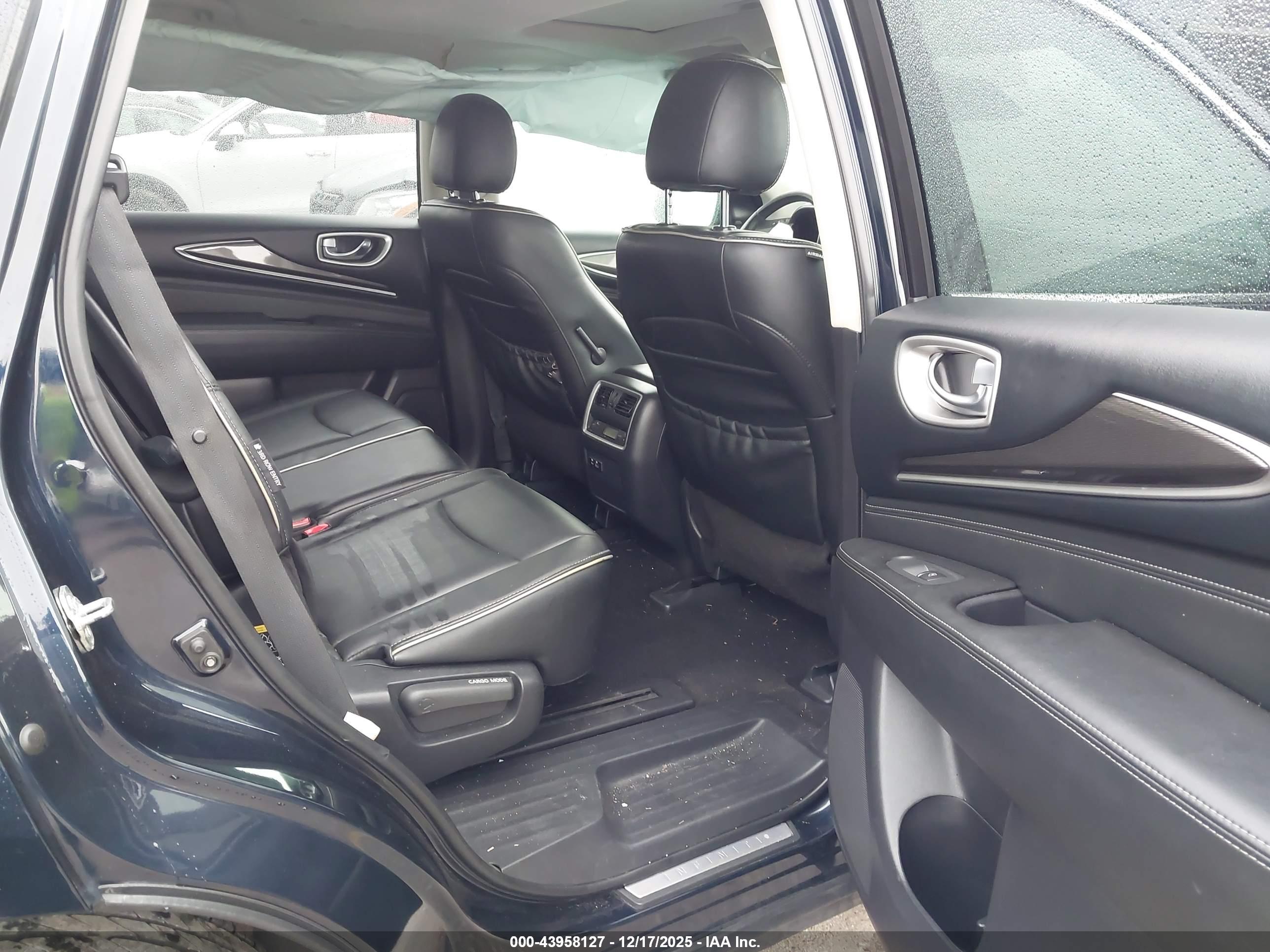 INFINITI QX60 image 8