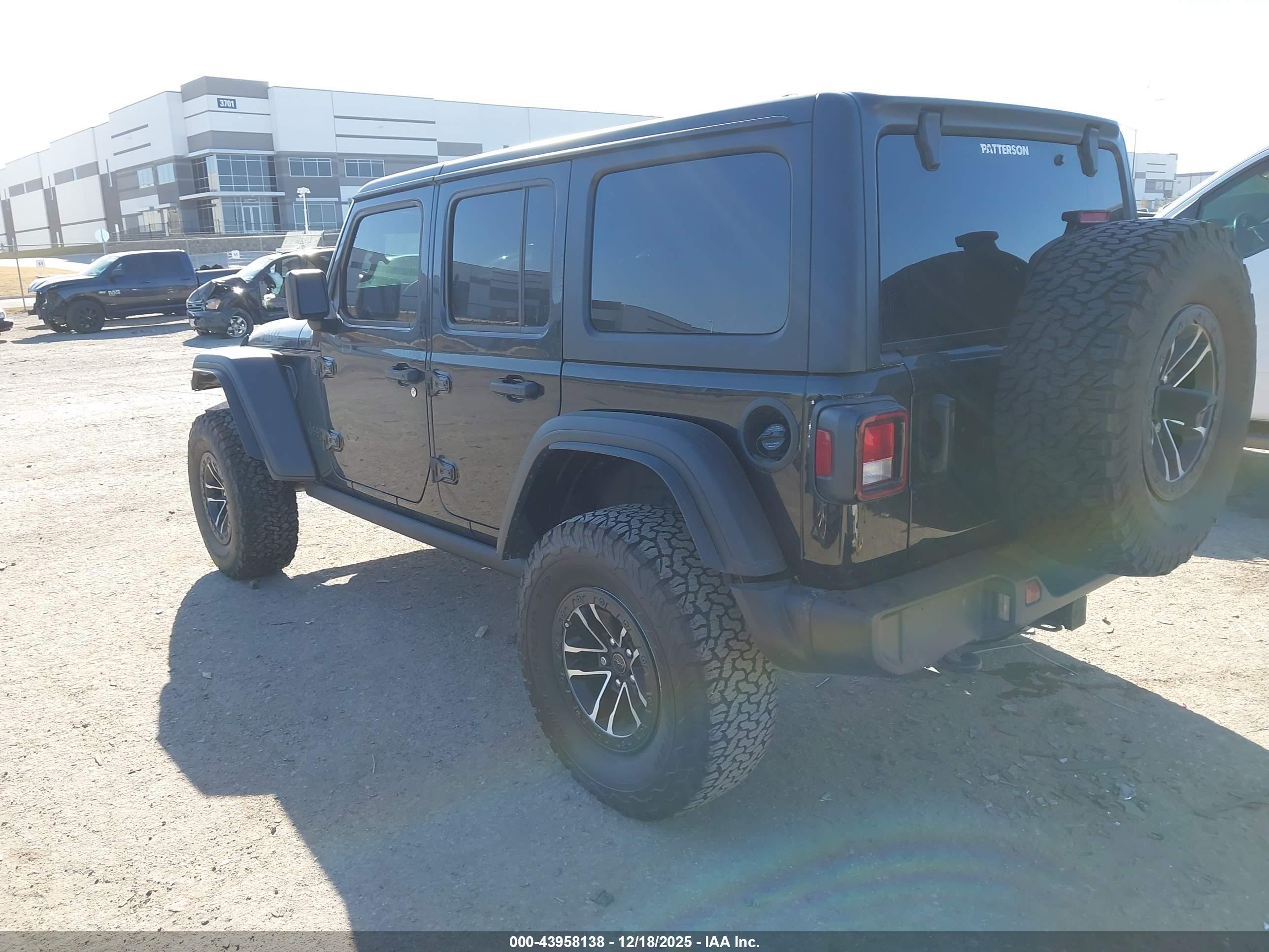 JEEP WRANGLER image 3