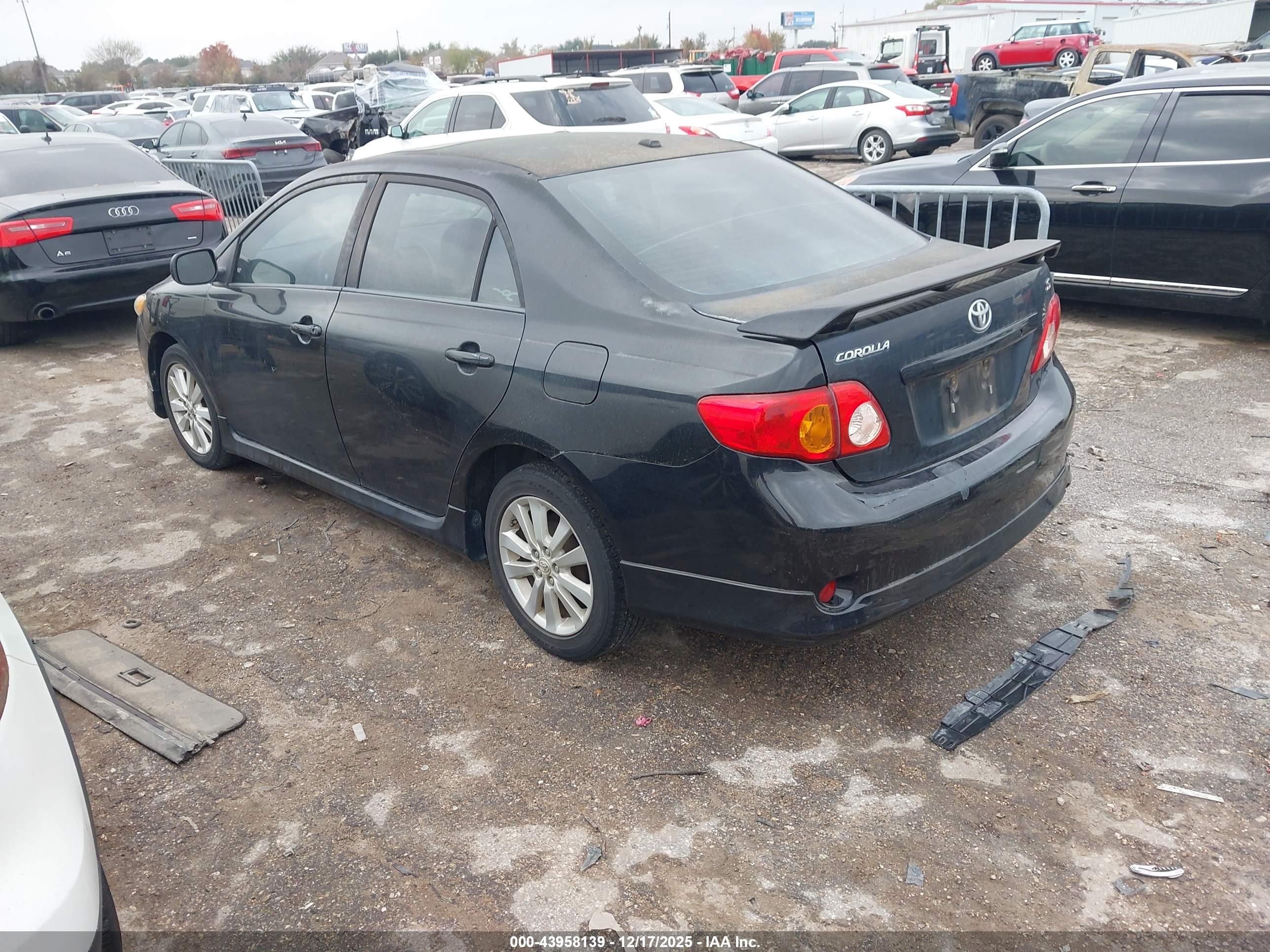 TOYOTA COROLLA image 3