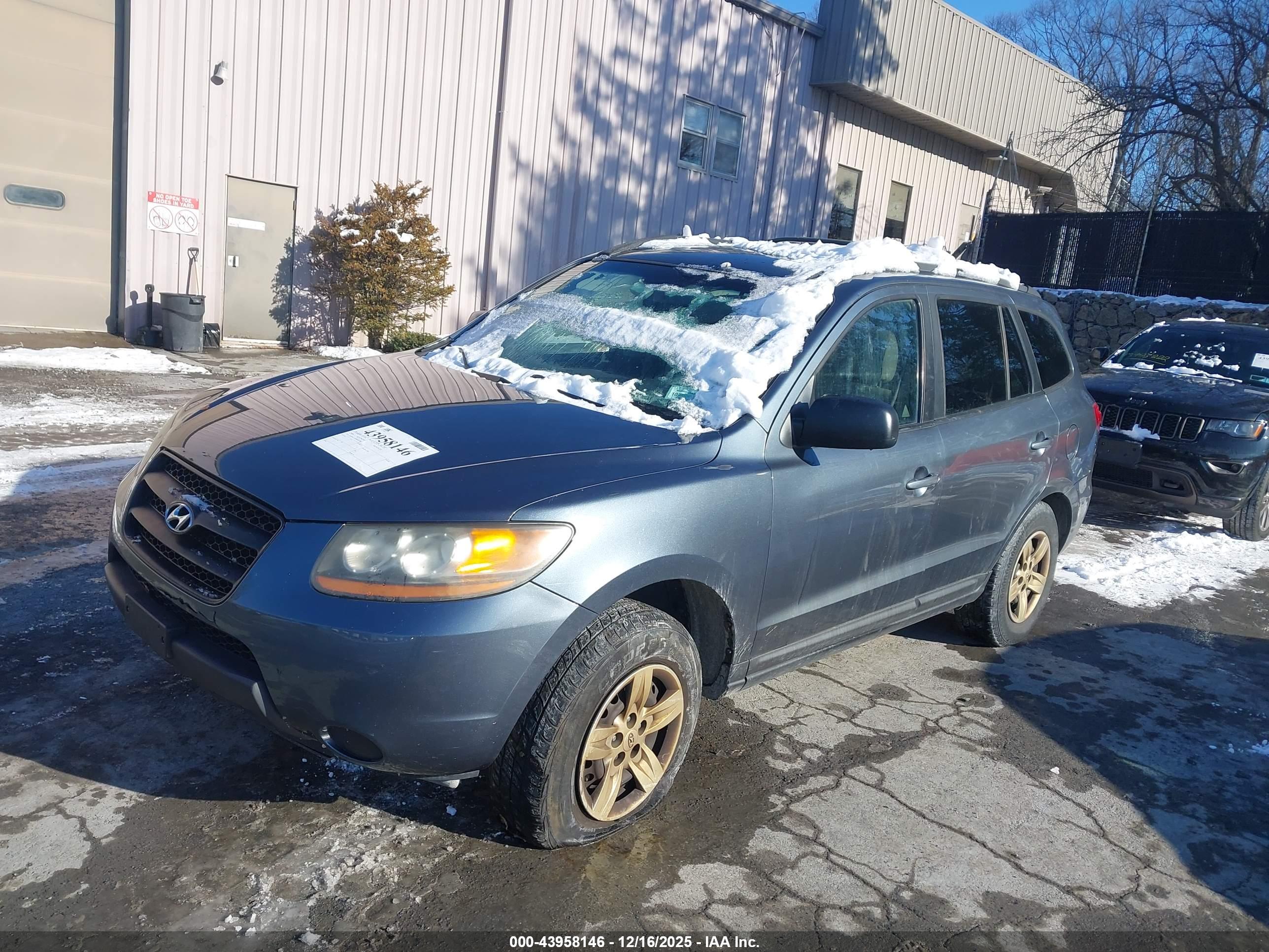 HYUNDAI SANTA image 2