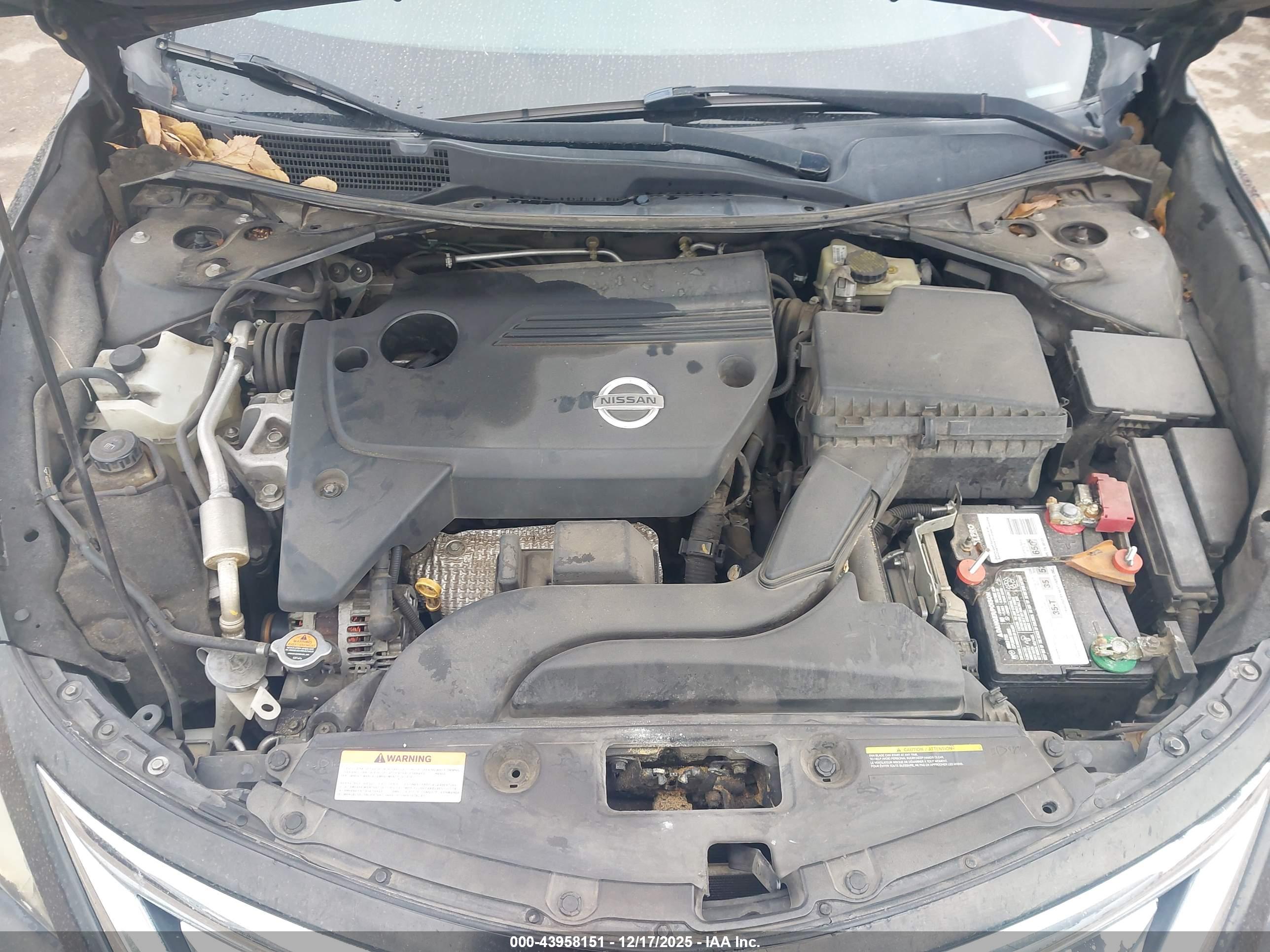 NISSAN ALTIMA image 10